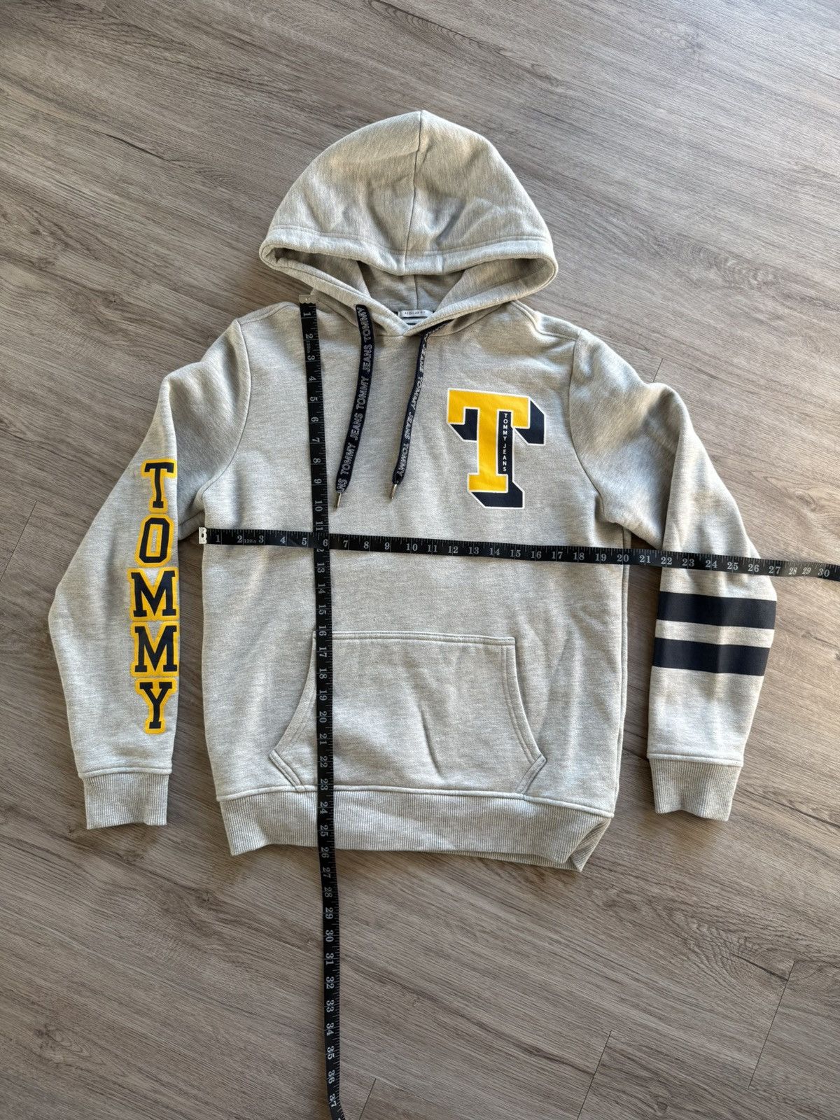 Tommy Hilfiger Tommy Hilfiger Hoodie Sweatshirt Size US M / EU 48-50 / 2 - 4 Thumbnail