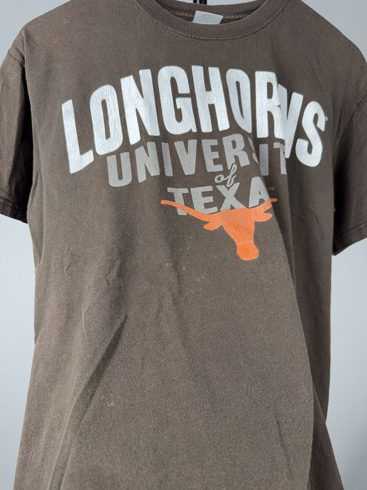 Vintage Vintage 00s USA Texas LOGO Longhorns University Tee Brown M Size US M / EU 48-50 / 2 - 5 Thumbnail
