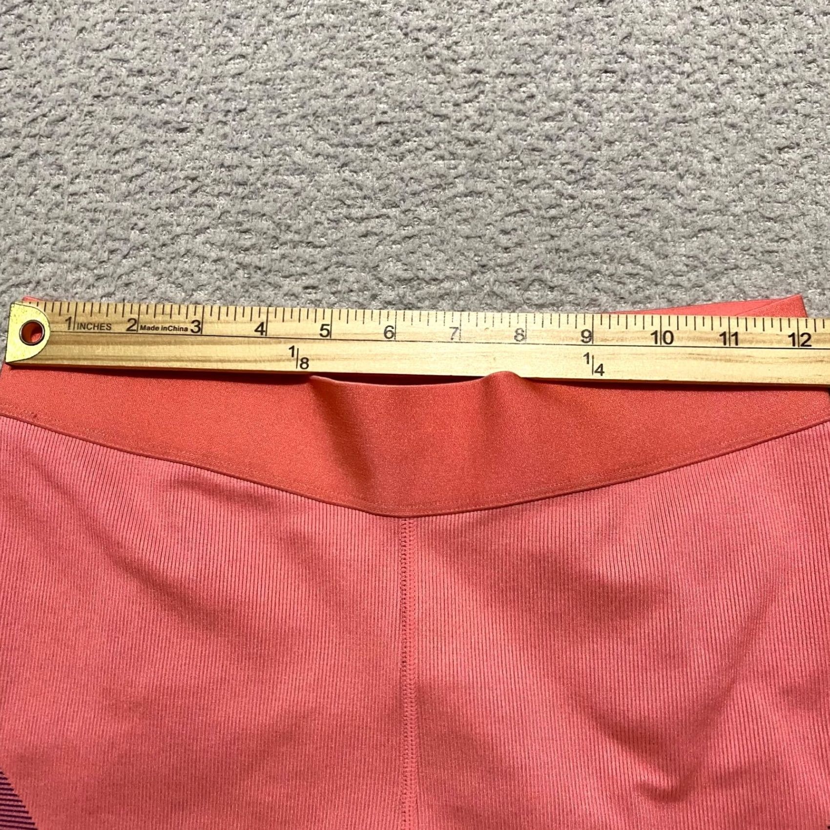 Fabletics Fabletics Pink Stripe Short High Waisted Womens M Shorts Pink Stripe High Waisted Seamless Bicycle Athletic Lightweight UV Moisture Wicking 90s? Size 32" / US 10 / IT 46 - 6 Thumbnail