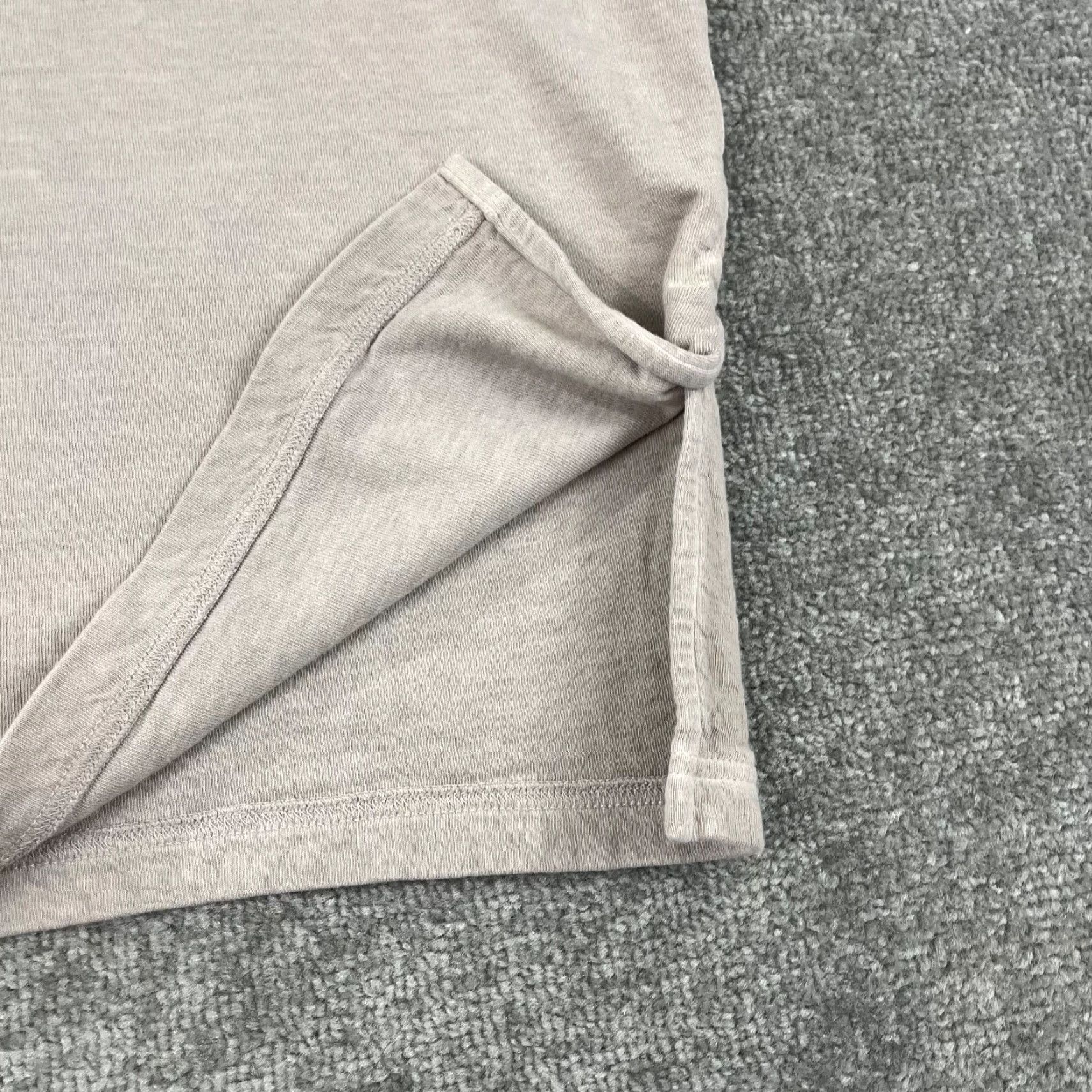 Athleta VINTAGE Athleta Shirt Womens XS Brown Crewneck Pullover Short Sleeve Basic Casual Tee Size XS / US 0-2 / IT 36-38 - 6 Thumbnail