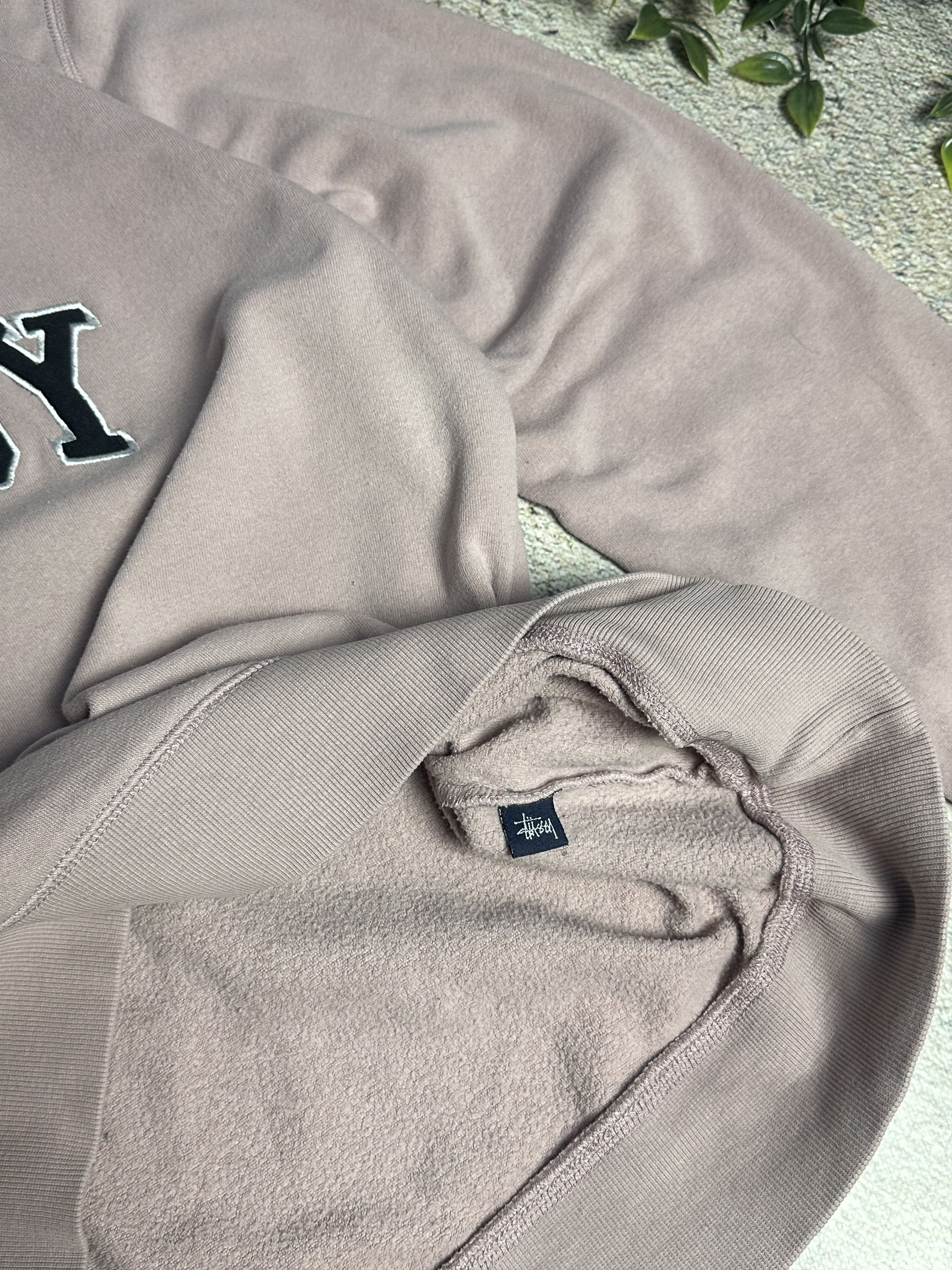 Stussy × Vintage Vintage sweatshirt stussy big logo boxy fit Size US L / EU 52-54 / 3 - 5 Thumbnail