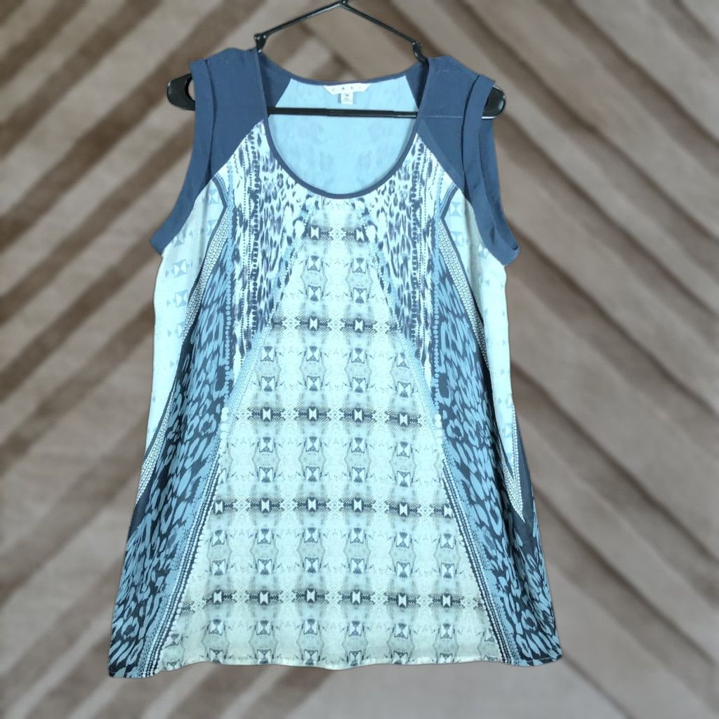 Vintage CAbi Blouse Women Blue Gray Scoop Neck Sleeveless Lightweight Sheer Tunic Medium Size M / US 6-8 / IT 42-44 - 1 Thumbnail