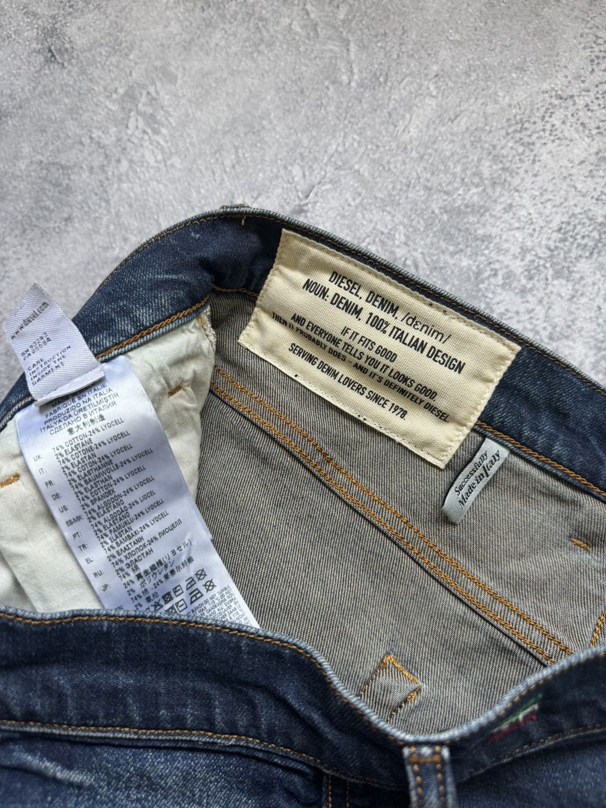 Diesel Vintage Y2K Diesel Distressed Jeans Size US 31 - 14 Thumbnail
