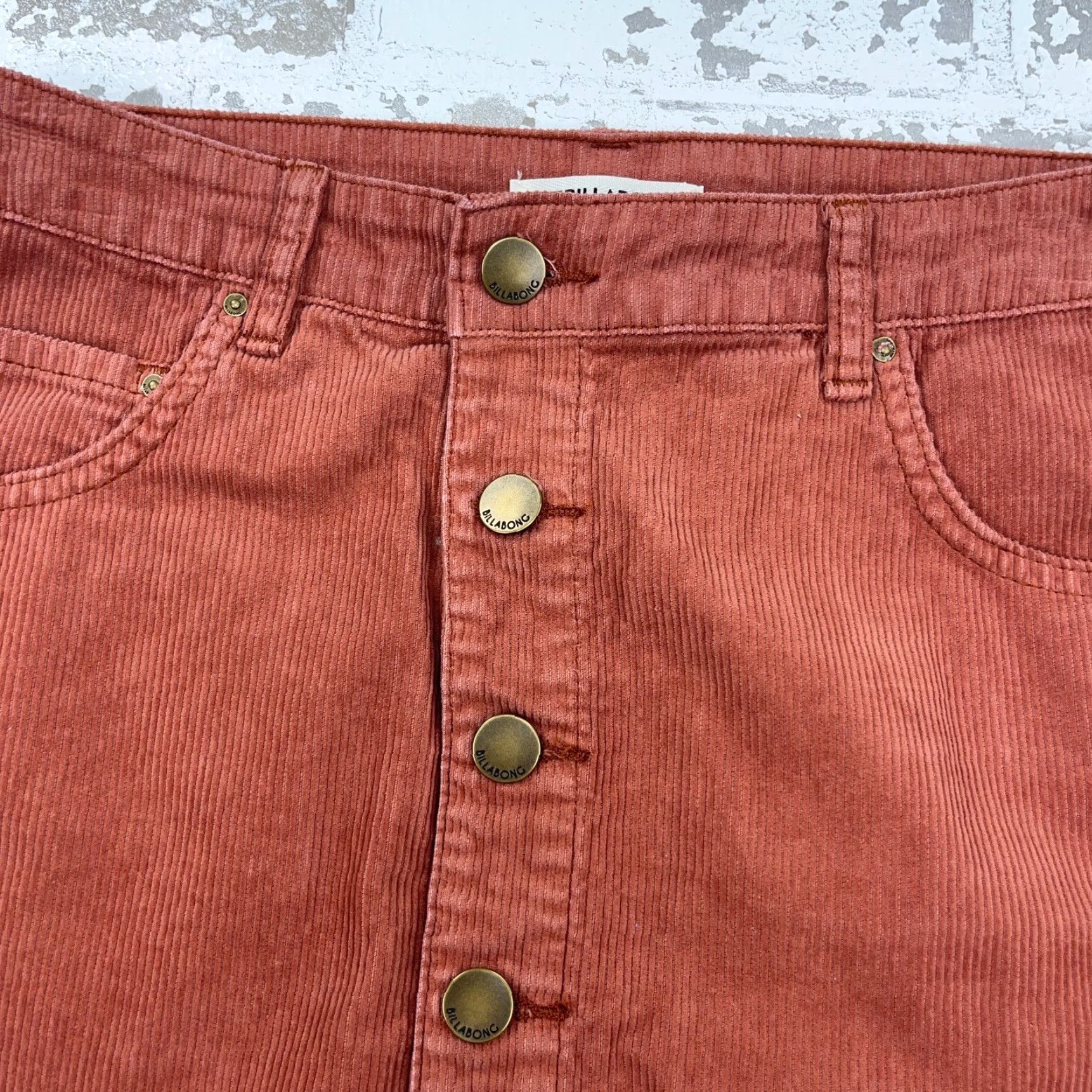 Billabong Billabong Skirt Women 6 Red Mini Corduroy Button Fly 90s Vintage Style, All Seasons, Casual Womens Size 28" / US 6 / IT 42 - 3 Thumbnail