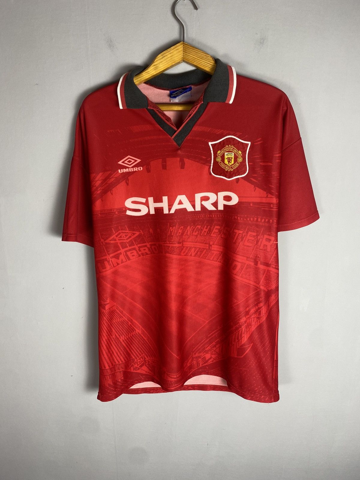 Jersey Manchester United Umbro Sharp | Grailed