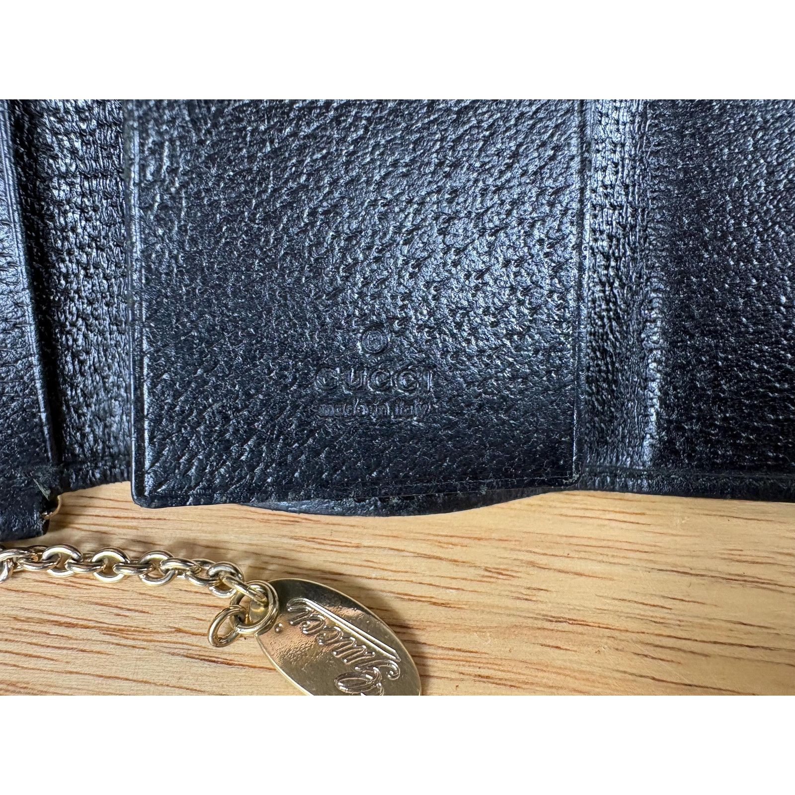 Gucci Authentic Gucci 6 Key Holder Black GG Size ONE SIZE - 6 Thumbnail