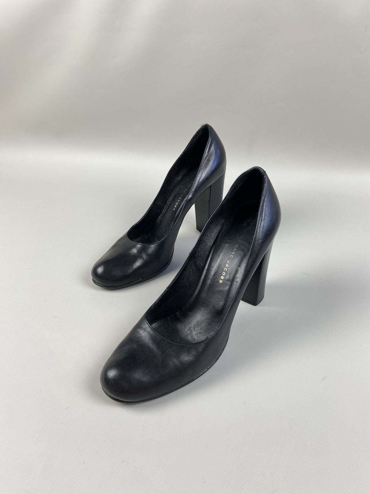 Marc Jacobs Marc by Marc Jacobs ladies leather heels shoes size 39 1/2 Size US 9.5 / IT 39.5 - 7 Thumbnail