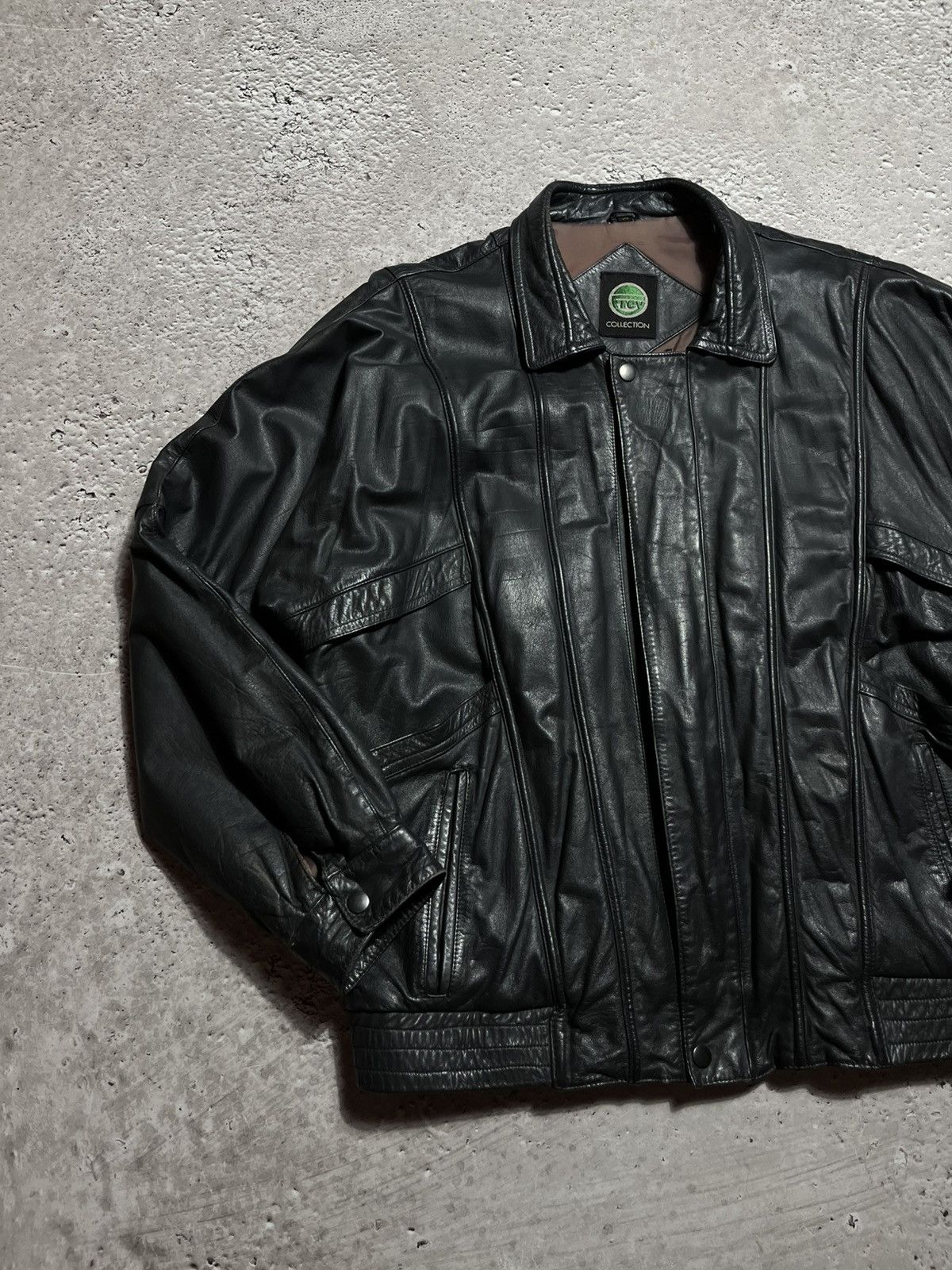 Genuine Leather × Vintage Vintage Black Leather Jacket Oversized 90s Biker Style Size US L / EU 52-54 / 3 - 3 Thumbnail