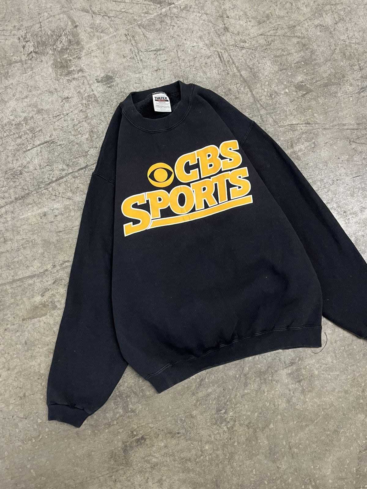 Vintage Vintage cbs sports 90s sweatshirt rare boxy streetwear hype Size US M / EU 48-50 / 2 - 5 Thumbnail