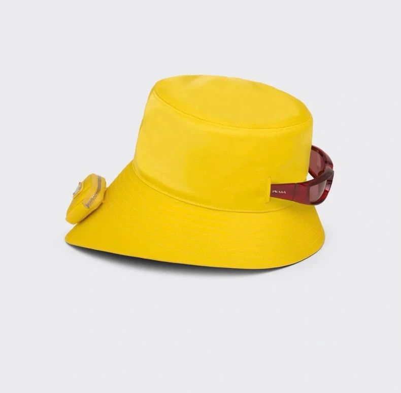 Prada prada 22 SS catwalk chicken yellow triangle fisherman hat 2 Size ONE SIZE - 8 Thumbnail