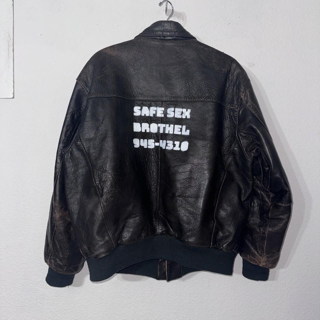 Vintage Vintage Le Tigre Brown Leather Jacket "Safe Sex Brothel" Size US XL / EU 56 / 4 - 2 Thumbnail