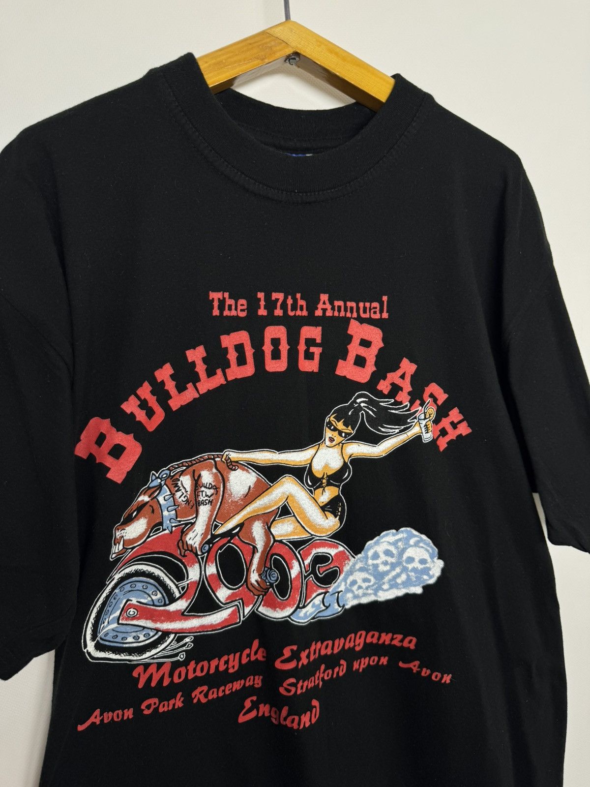 Vintage Vintage Y2k Bulldog bash 2001 T-shirts Size US XL / EU 56 / 4 - 6 Thumbnail
