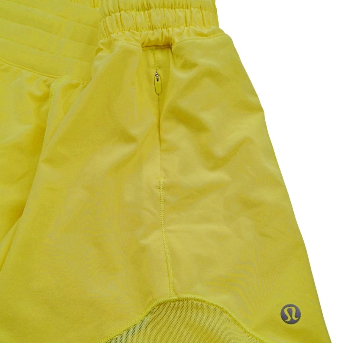 Lululemon Lululemon Hotty Hot Lemon Yellow Low-Rise Unlined Short 4" Size 30" / US 8 / IT 44 - 3 Thumbnail
