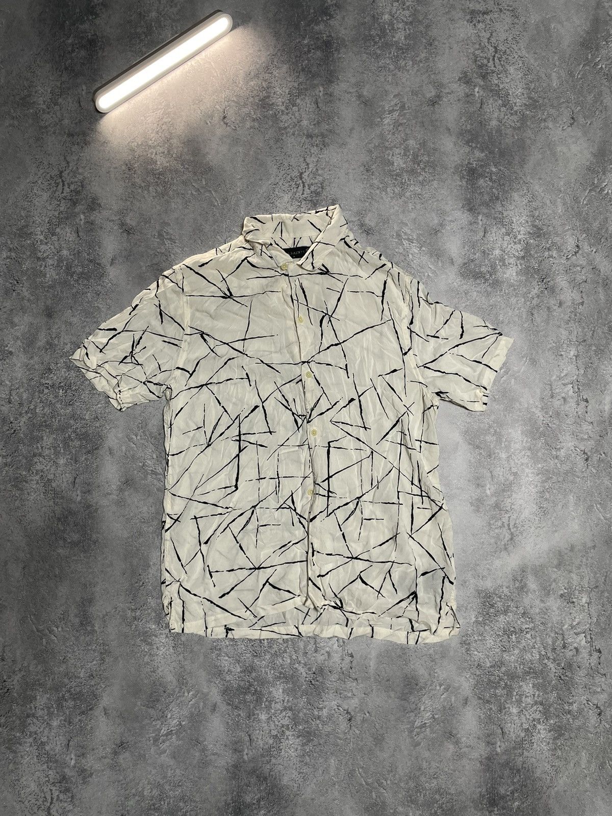 Allsaints Allsaints Short Sleeve Viscose Feather Shirt Size US M / EU 48-50 / 2 - 1 Thumbnail