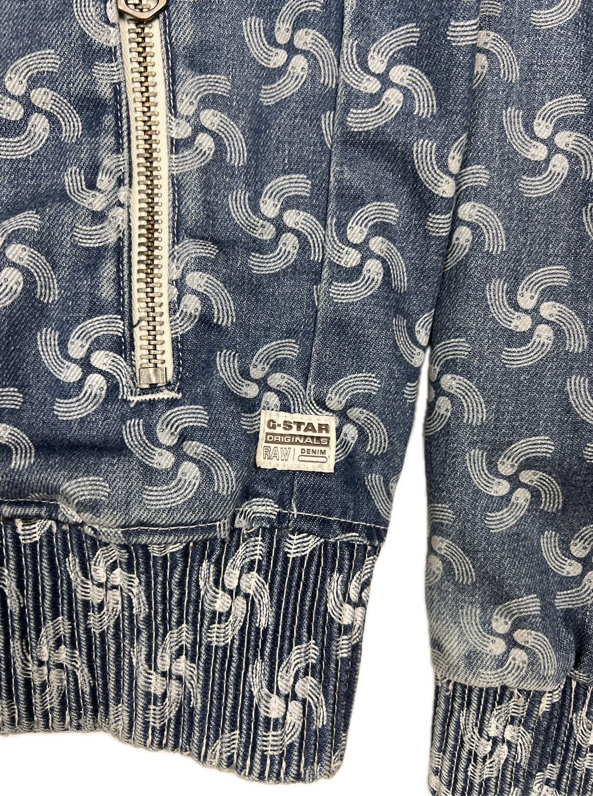 G-Star × Pharrell Pharrell William x G Star "Raw for The Oceans" Denim Bomber Size US S / EU 44-46 / 1 - 4 Thumbnail