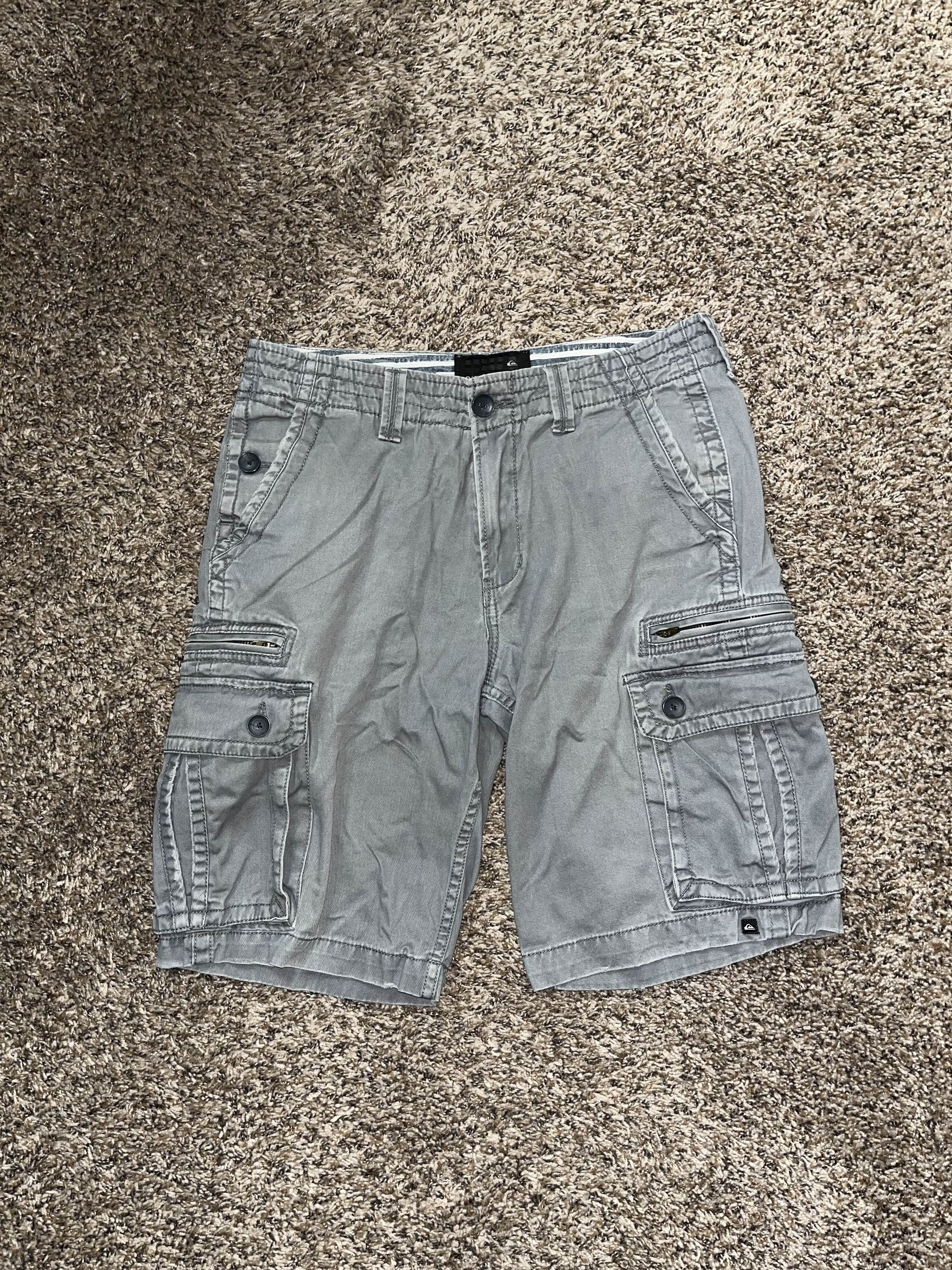 Quiksilver Y2K Quiksilver Baggy Gray Cargo Shorts Size US 32 / EU 48 - 1 Thumbnail