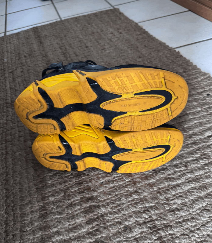 Raf Simons Raf Simons Cylon-21 US9 EU 42 Black & Yellow Size US 9 / EU 42 - 8 Thumbnail