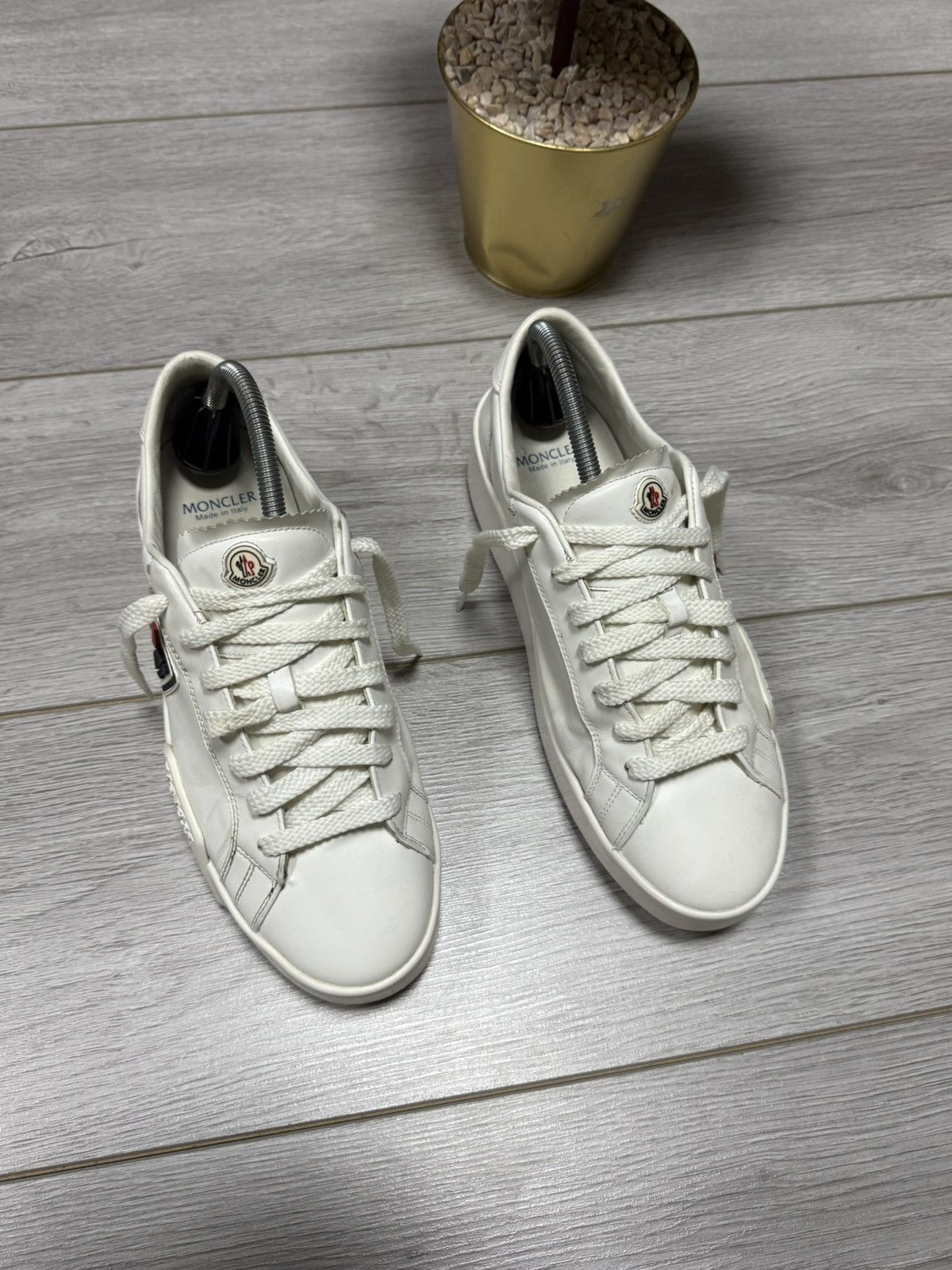 Moncler Moncler leather sneakers shoes big M logo Size US 8 / EU 41 - 2 Thumbnail