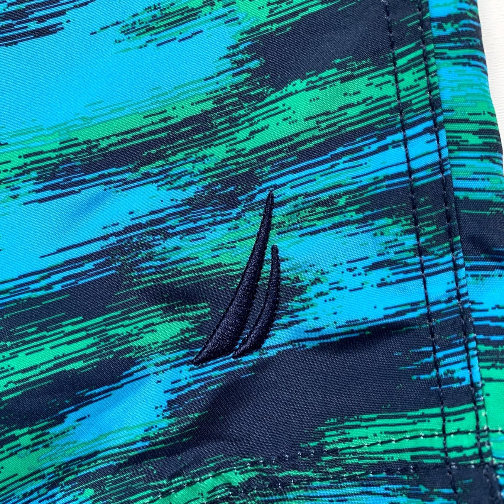 Nautica NEW Nautica Striped Performance Swim Trunks Shorts Green Blue Mens Small 28x8 NWT Size US 29 - 6 Thumbnail