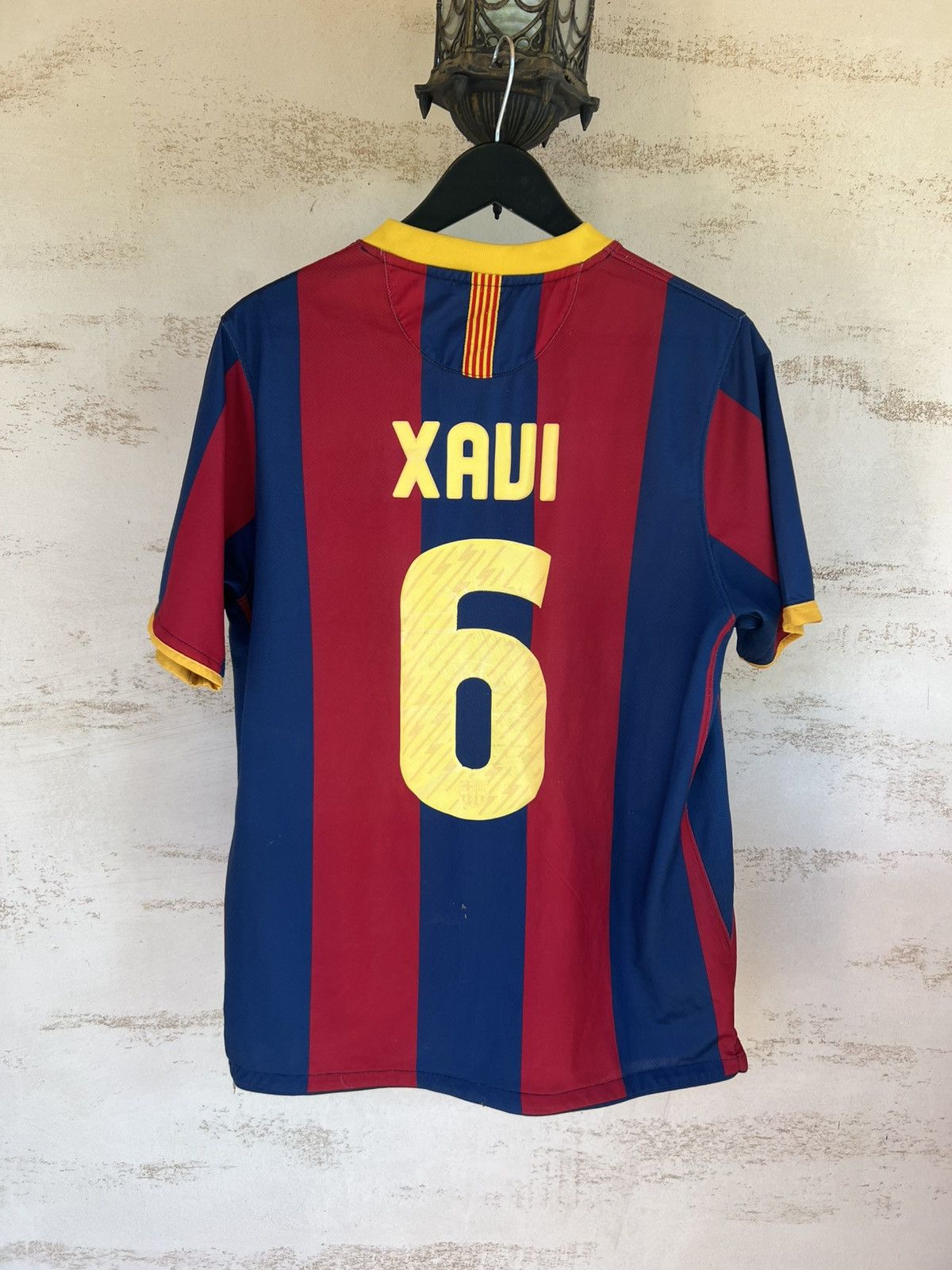 Nike ❤️💙VINTAGE FC.BARCELONA HOME JERSEY XAVI HYPE RARE BEST Size US M / EU 48-50 / 2 - 14 Thumbnail