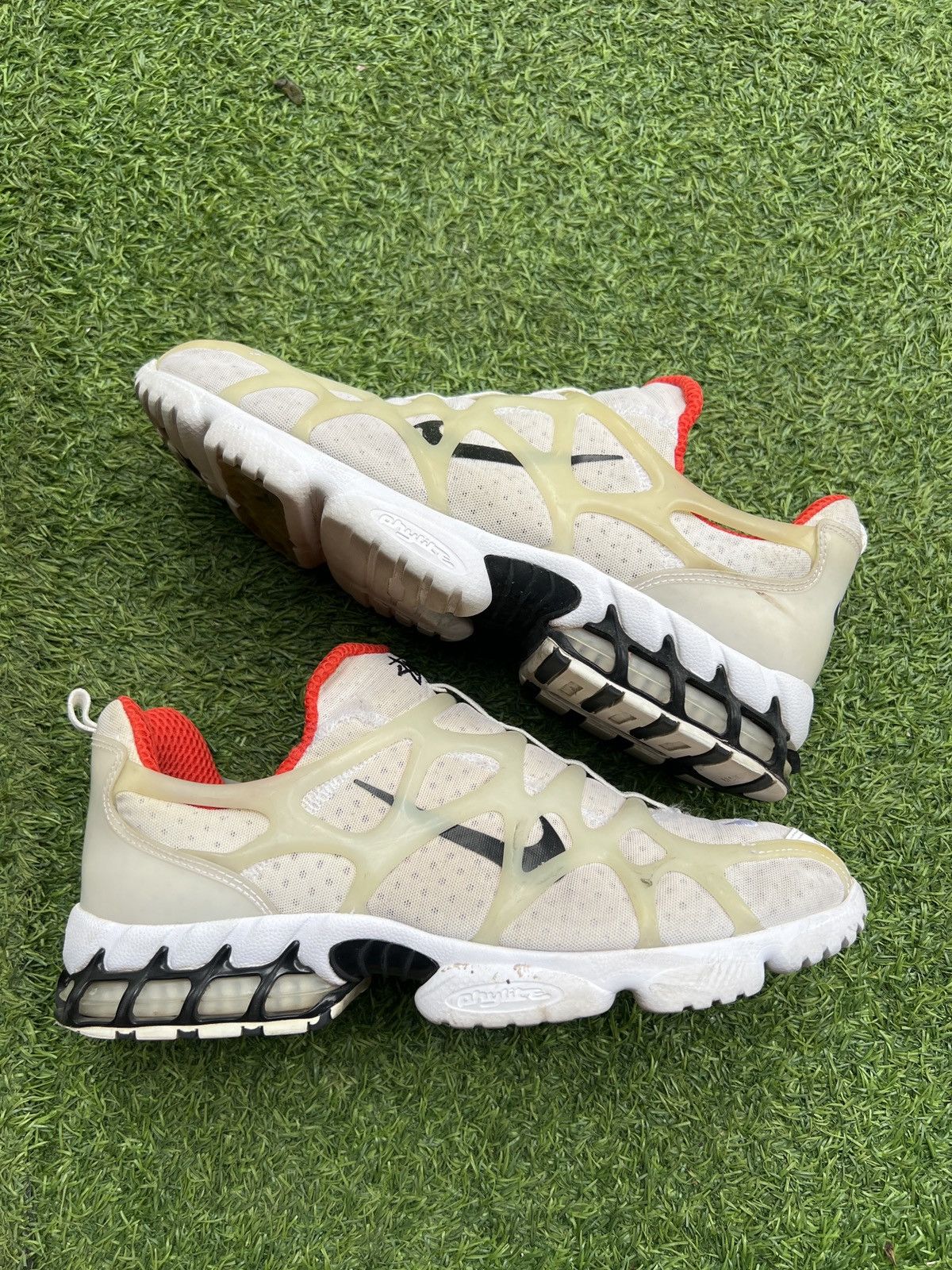 Nike × Stussy Nike x Stussy Air Kukini Spiridon Cage 2 Stussy White Size US 9 / EU 42 - 2 Thumbnail