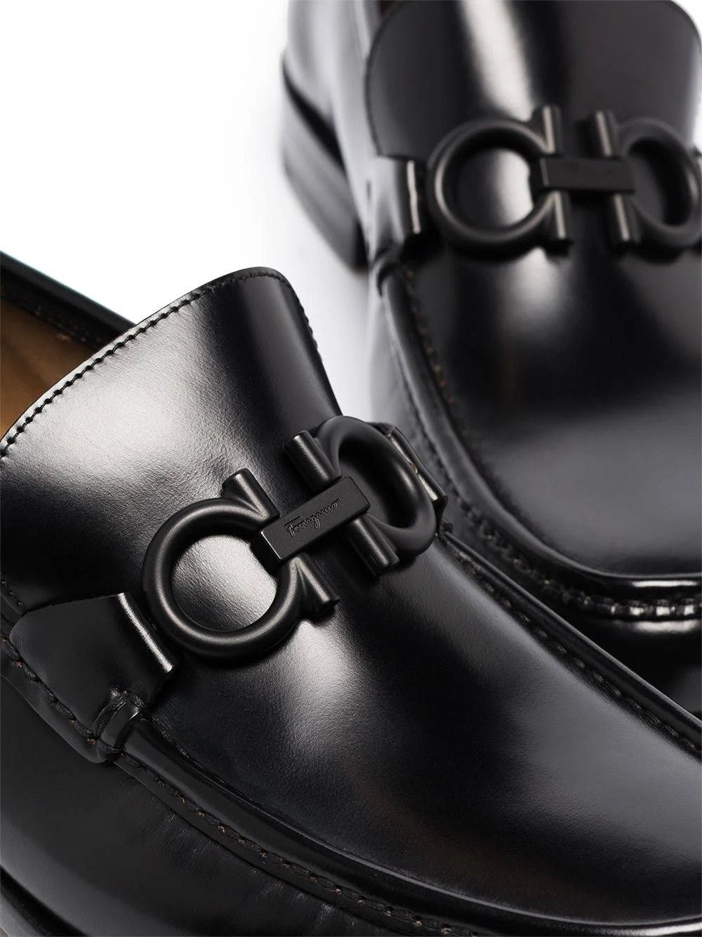Salvatore Ferragamo o1s1rm0824 Rolo 10 Leather Loafers in Black Size US 7.5 / EU 40-41 - 5 Thumbnail