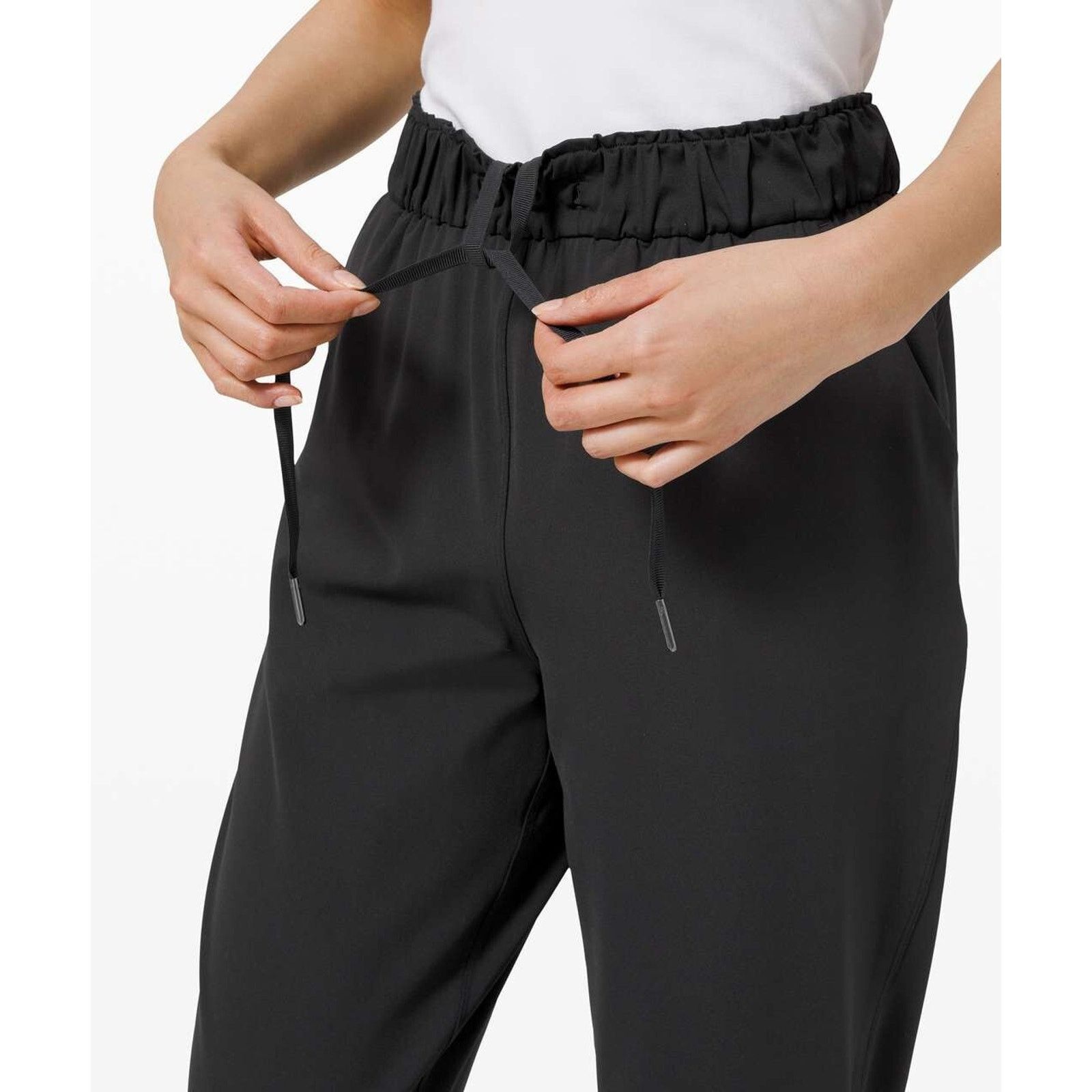 Lululemon Lululemon Black Luxtreme High Rise Keep Moving Pants 12 Size 34" / US 12 / IT 48 - 3 Thumbnail