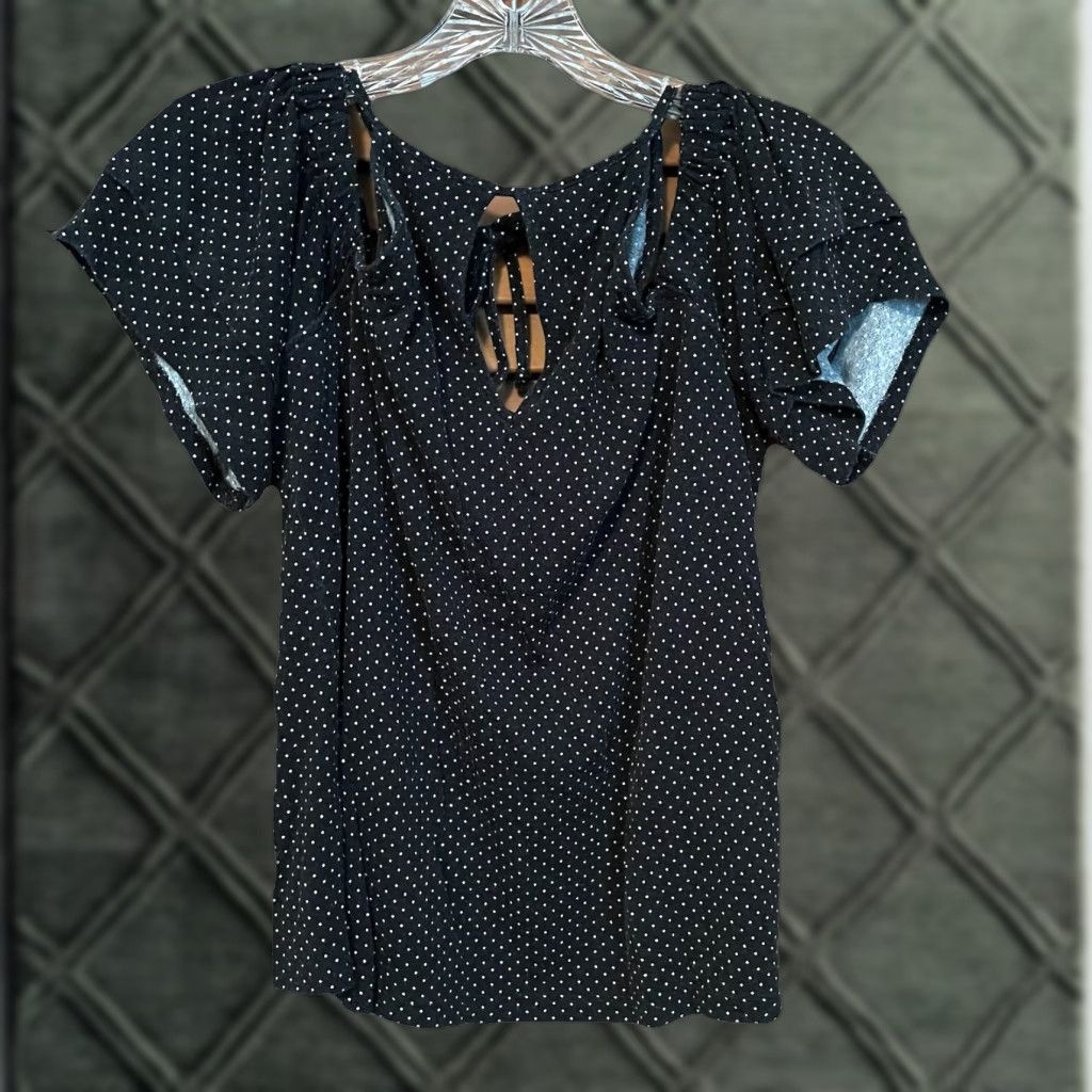 American Eagle Outfitters VINTAGE American Eagle Outfitters Top Blouse Women's M Black Polka Dot Cold Shoulder Knit Crepe Belted Bow Ruffle Printed Casual Beach Size M / US 6-8 / IT 42-44 - 1 Thumbnail