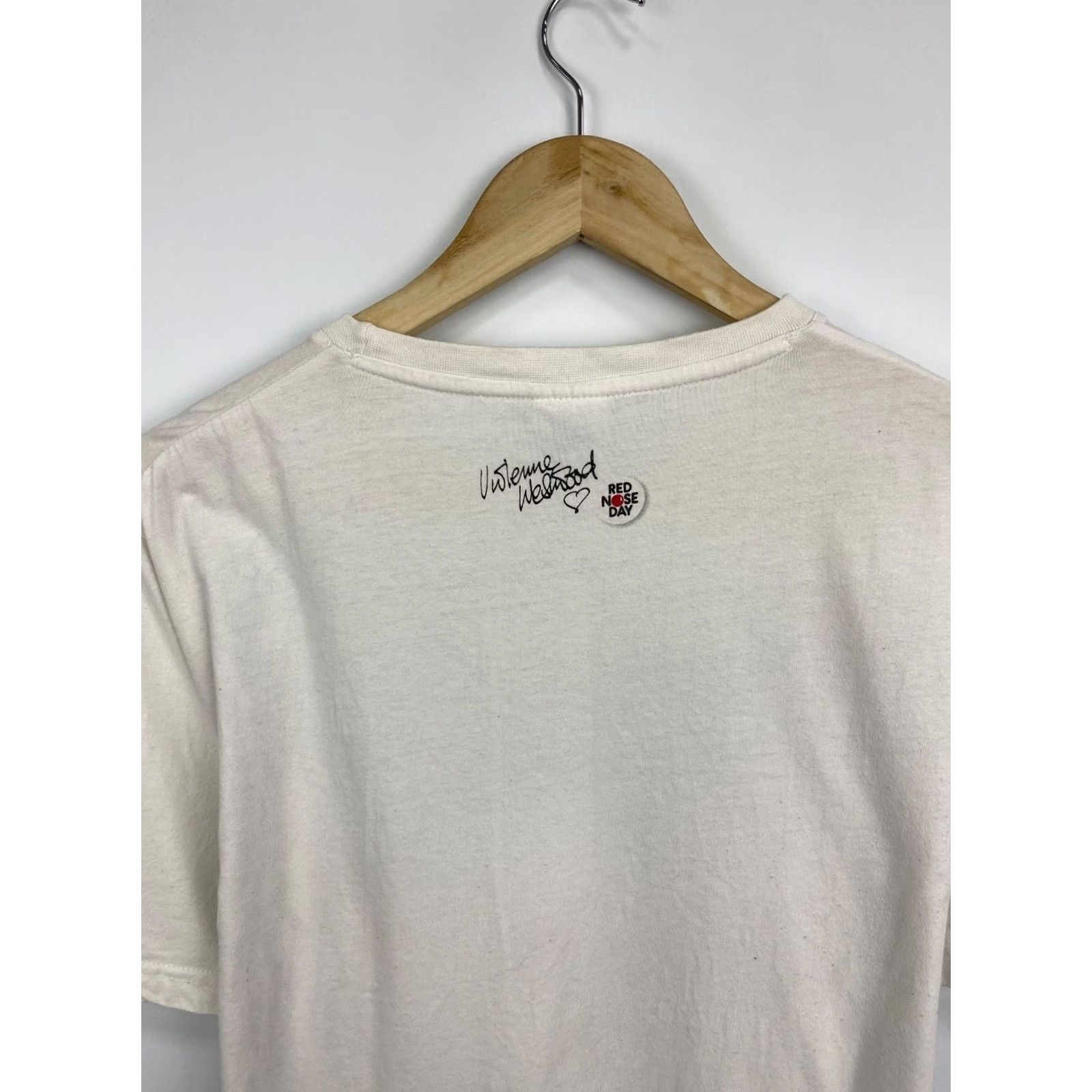 Vivienne Westwood Vivienne Westwood Comic Relief t-shirt Mens M White Retro Y2K Shirt Size US M / EU 48-50 / 2 - 7 Thumbnail