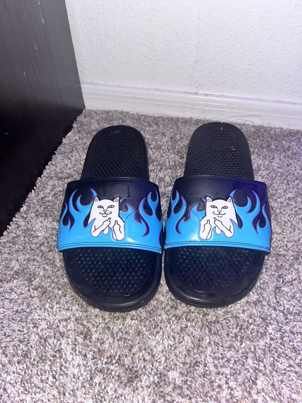 RIPNDIP Rip n Dip Slides Size US 9 / EU 42 - 1 Thumbnail