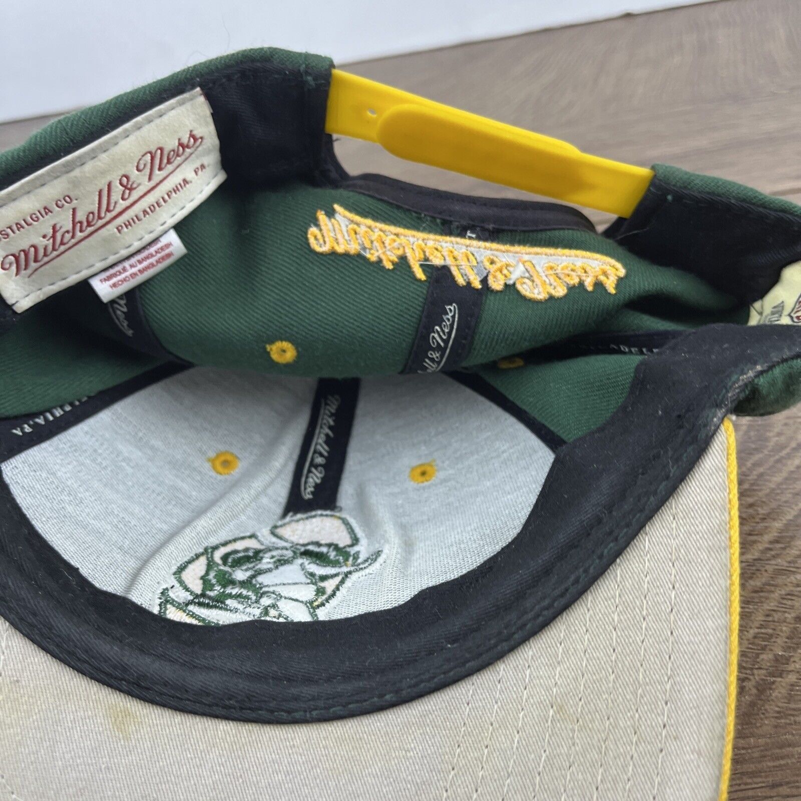 Mitchell & Ness Vintage Green Bay Packers Hat Green Hat Snapback Adjustable Size ONE SIZE - 17 Thumbnail