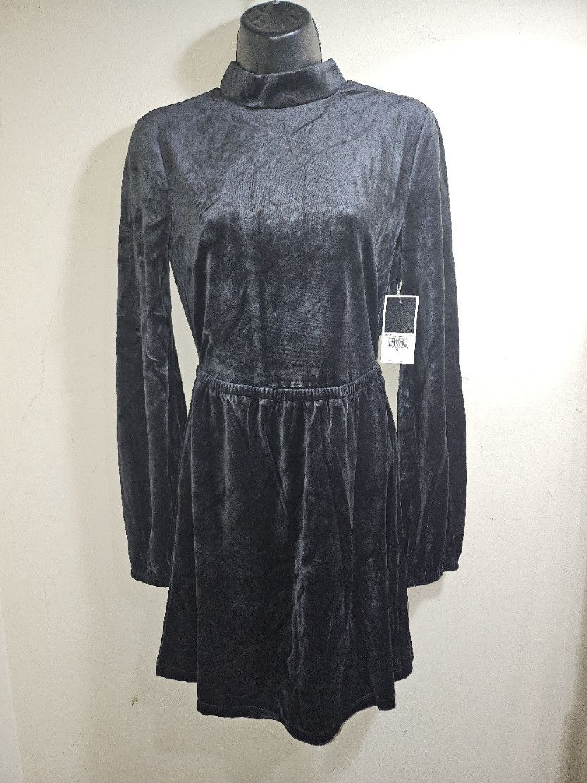 Juicy Couture NWT Juicy Couture Babydoll Dress Open Back Velour Small Size S / US 4 / IT 40 - 2 Thumbnail
