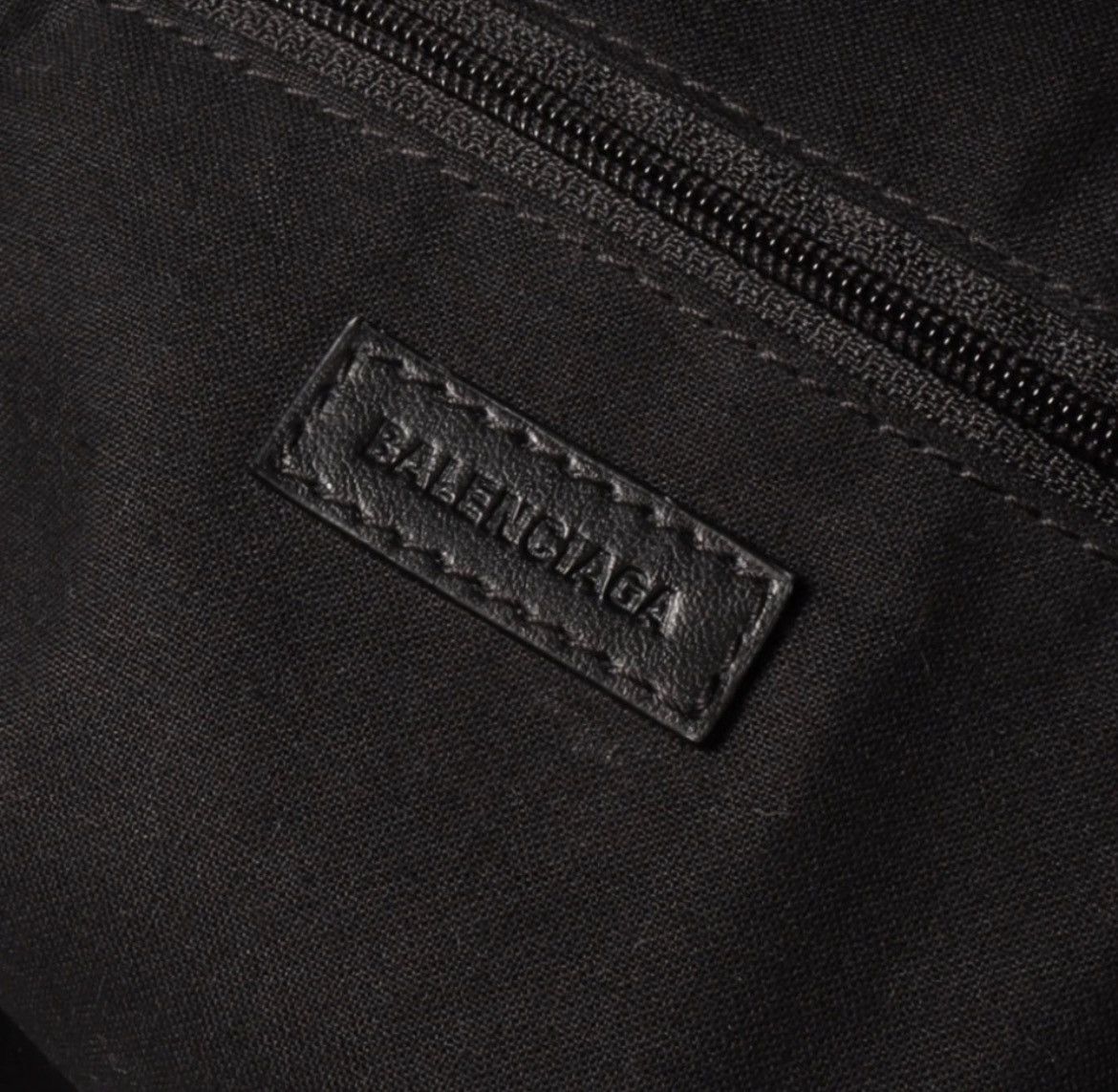 Balenciaga Balenciaga leather explorer sling backpack ! Size ONE SIZE - 6 Thumbnail