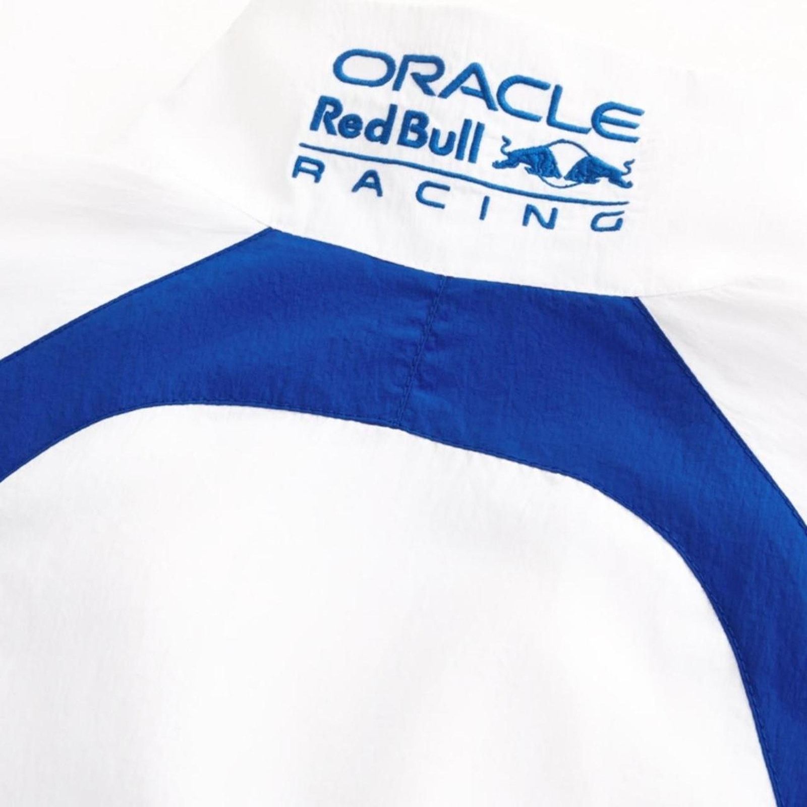Hollister Oracle red bull racing graphic in Large Size US L / EU 52-54 / 3 - 2 Thumbnail
