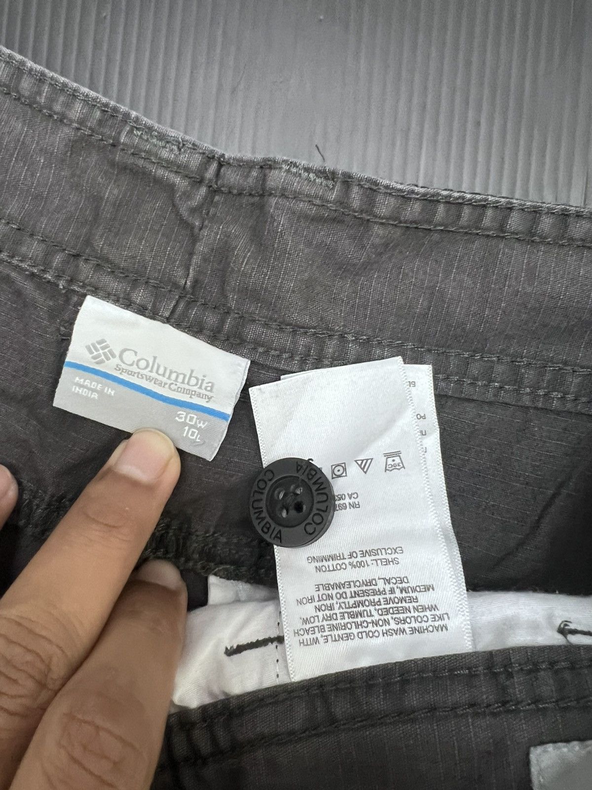 Columbia Vintage Columbia Cargo Short Pant Size US 28 / EU 44 - 6 Thumbnail