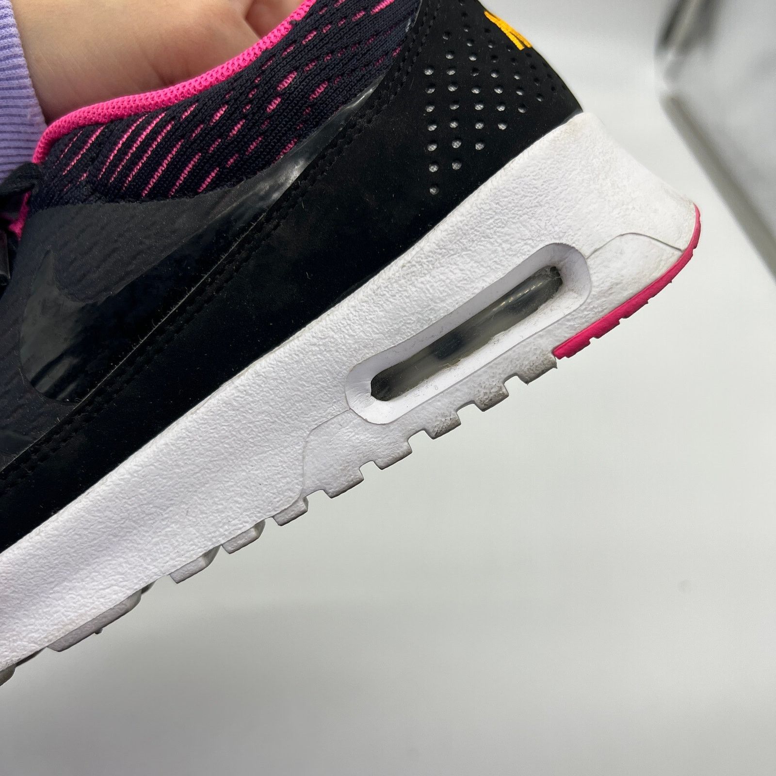Nike Nike Women's Athletic Shoes Size 6 US Black Pink Size US 6 / IT 36 - 13 Thumbnail