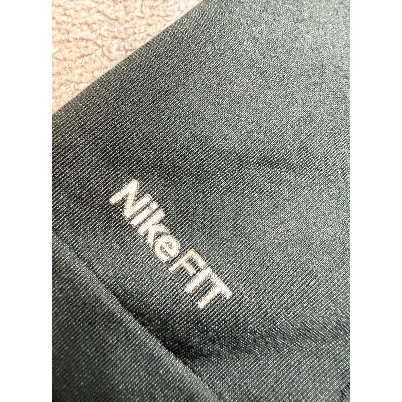 Nike Nike Pro Tight shirt M Black Adult Mens T-Shirt Nike Pro, Short Sleeve, Activewear Size US M / EU 48-50 / 2 - 4 Thumbnail
