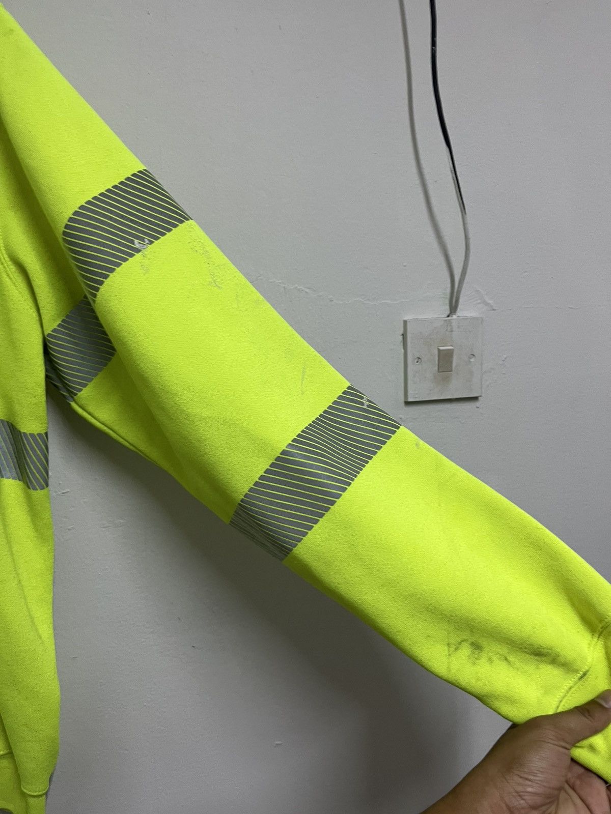Carhartt 💥Thrashed Carhartt Neon Reflective Oversized Hoodie Size US XXL / EU 58 / 5 - 11 Thumbnail