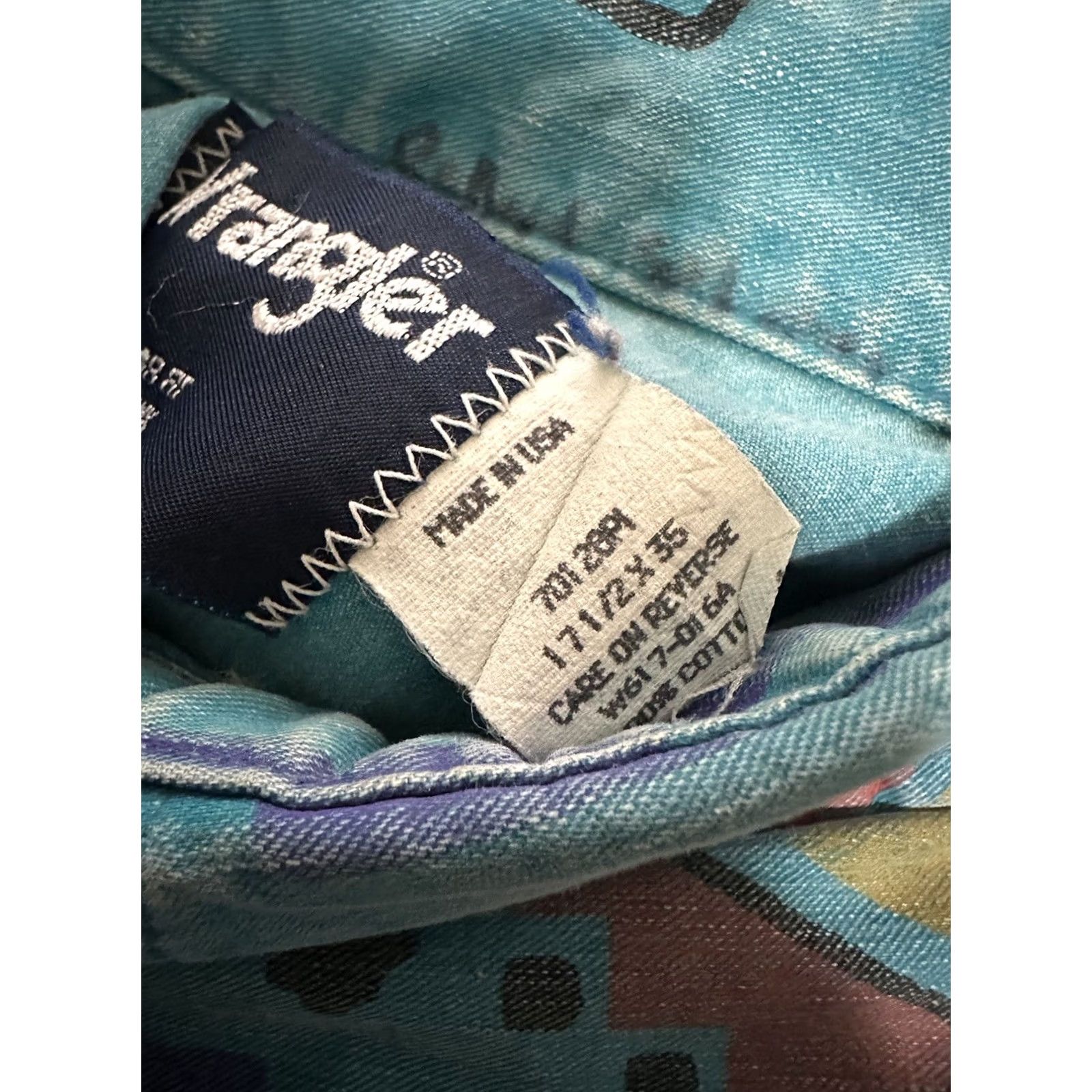 Wrangler VTG Wrangler Brushpopper Western Shirt XL Teal Multicolor Geometric Pattern Button-Up Mens 90s Aztec Navajo Tails Size US XL / EU 56 / 4 - 5 Thumbnail