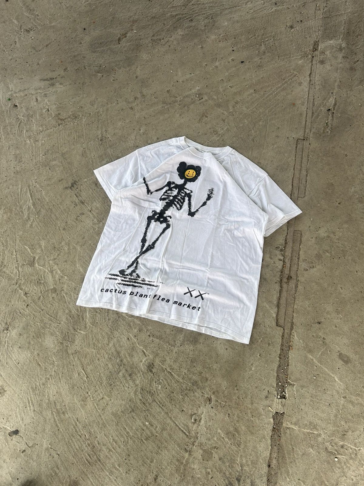 Cactus Plant Flea Market × Kaws CPFM x Kaws Rare Y2K Streetwear Vintage Archive t-shirt Size US L / EU 52-54 / 3 - 3 Thumbnail
