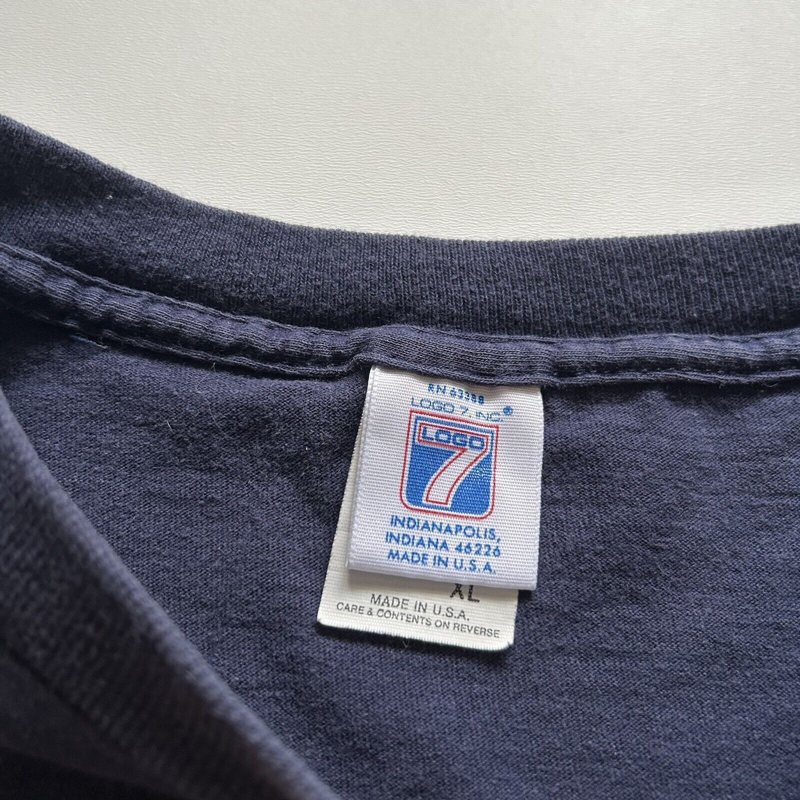 Logo 7 Vintage 90s NFL Logo 7 Football T Shirt XL Made In USA Rare Size US XL / EU 56 / 4 - 4 Thumbnail