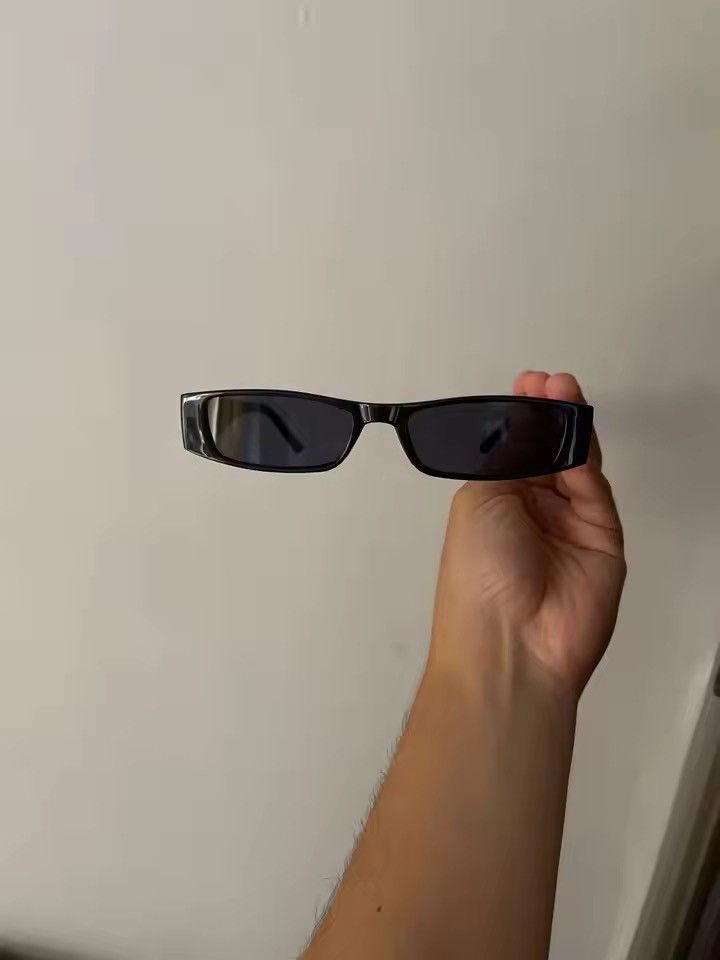 Japanese Brand Y2k Avant Garde Futuristic Rectangle Black Sunglasses OS Size ONE SIZE - 5 Thumbnail
