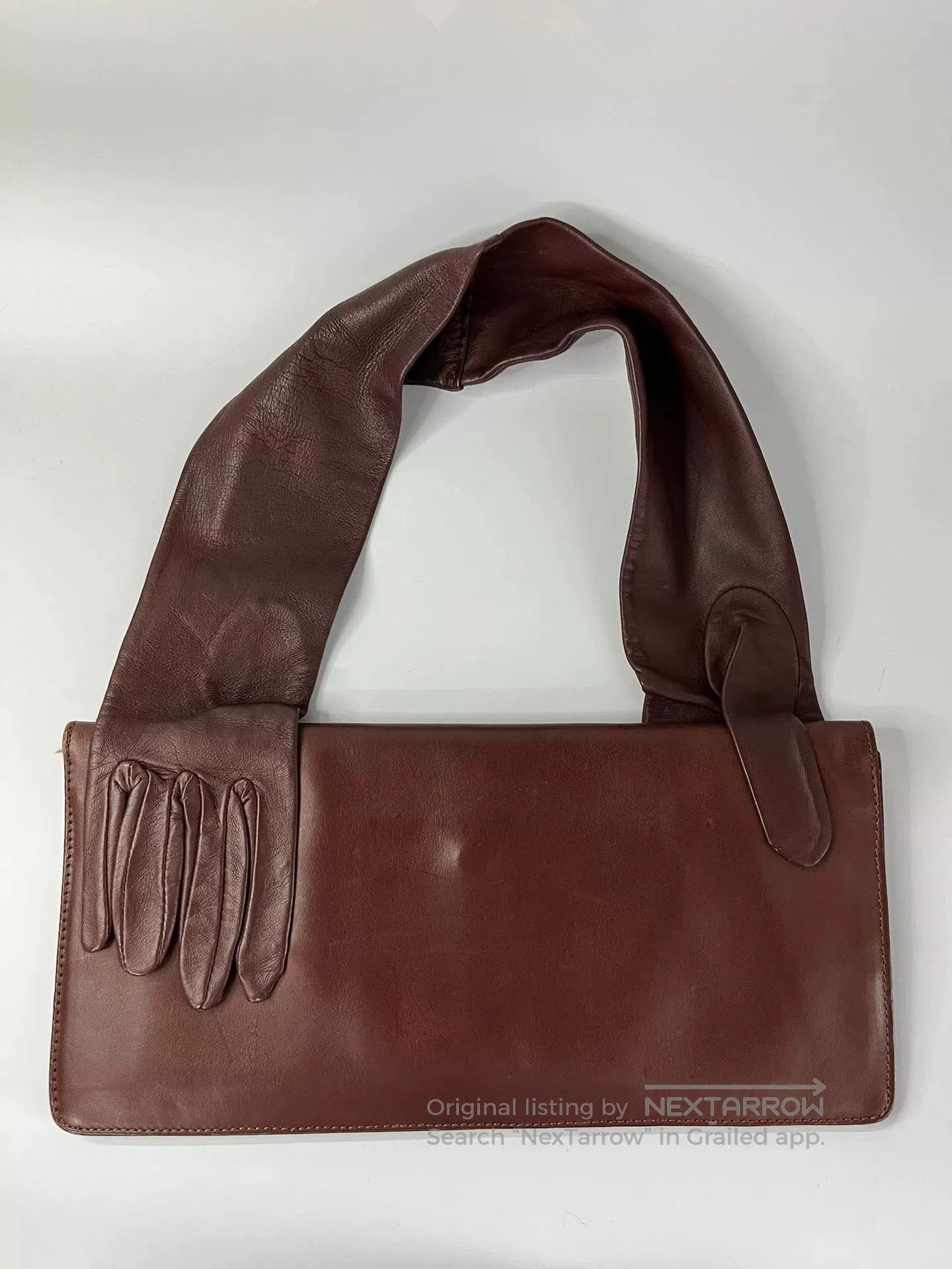 Maison Margiela Maison Margiela H&M Red Glove Handbag. Size ONE SIZE - 1 Thumbnail
