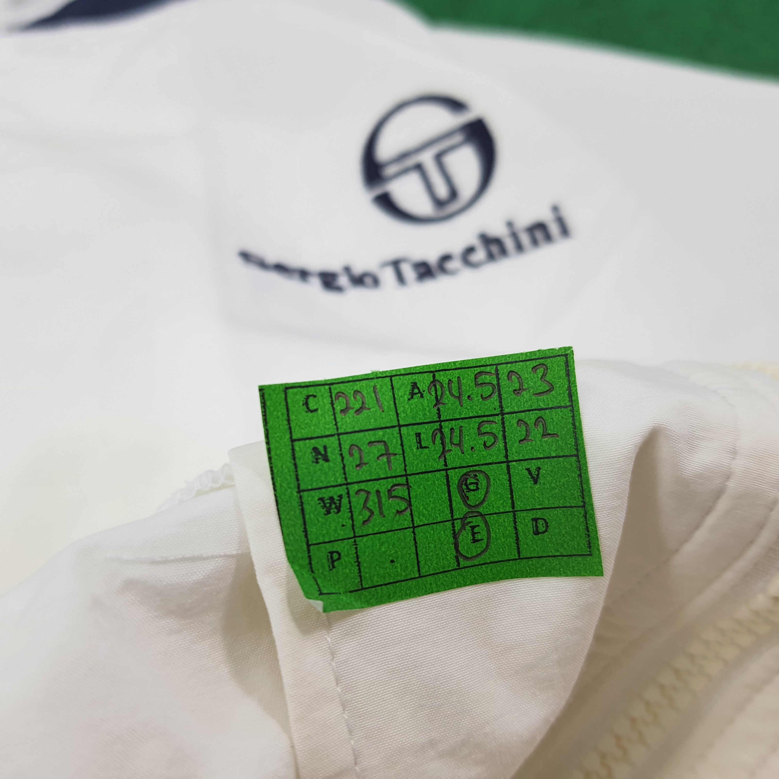 Sergio Tacchini × Vintage Vintage Sergio Tacchini Designer Jacket C221N27 Size US L / EU 52-54 / 3 - 9 Thumbnail