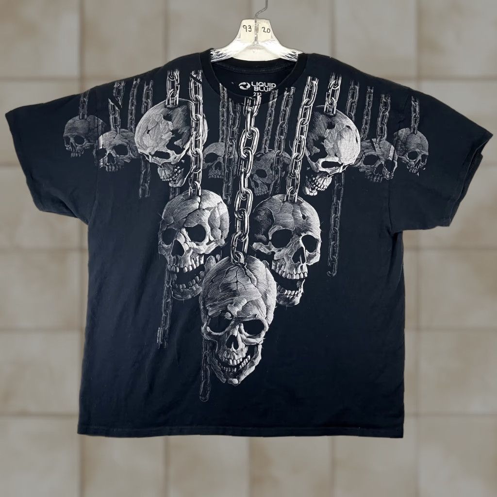 Liquid Blue Liquid Blue Hanging Out Skull T Shirt Mens 2XL y2k Grunge Metal Black Cotton Size US XXL / EU 58 / 5 - 1 Thumbnail