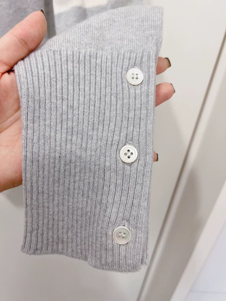 Thom Browne Thom browne Four-bar light gray pullover cashmere sweater 2 Size S / US 4 / IT 40 - 4 Thumbnail