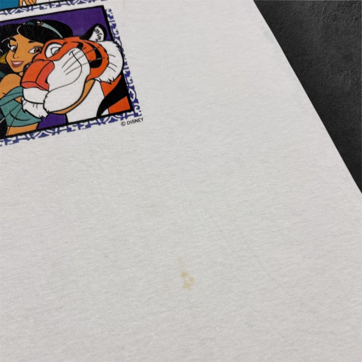 Vintage Vintage 90s Deadstock Disney Aladdin World on Ice tees Size US XL / EU 56 / 4 - 8 Thumbnail
