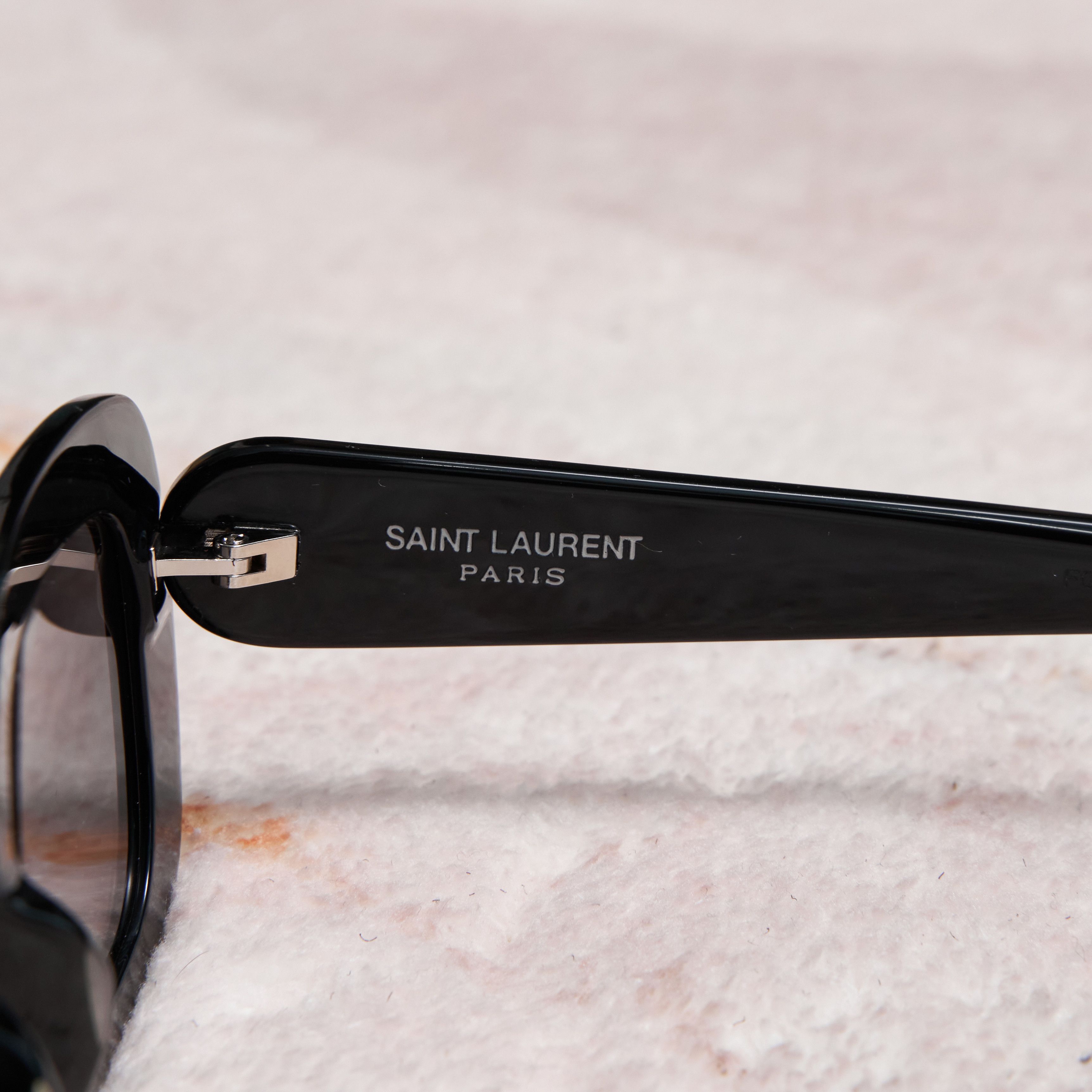 Yves Saint Laurent SAINT LAURENT SL M130 002 Sunglasses BLACK Size ONE SIZE - 4 Thumbnail