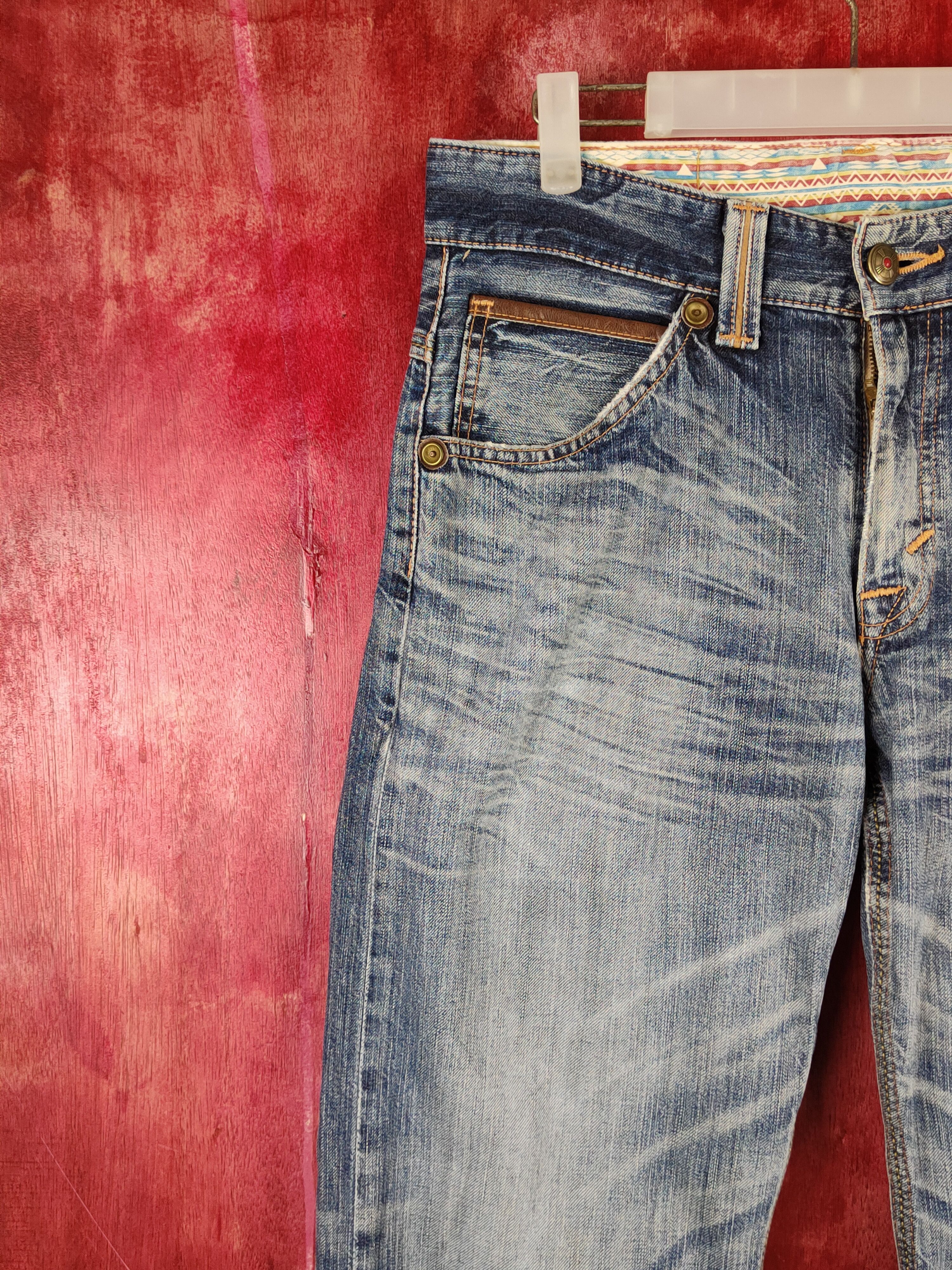 Edwin Edwin Dark Blue Distressed Ripped Jeans #S2203 Size US 33 - 3 Thumbnail