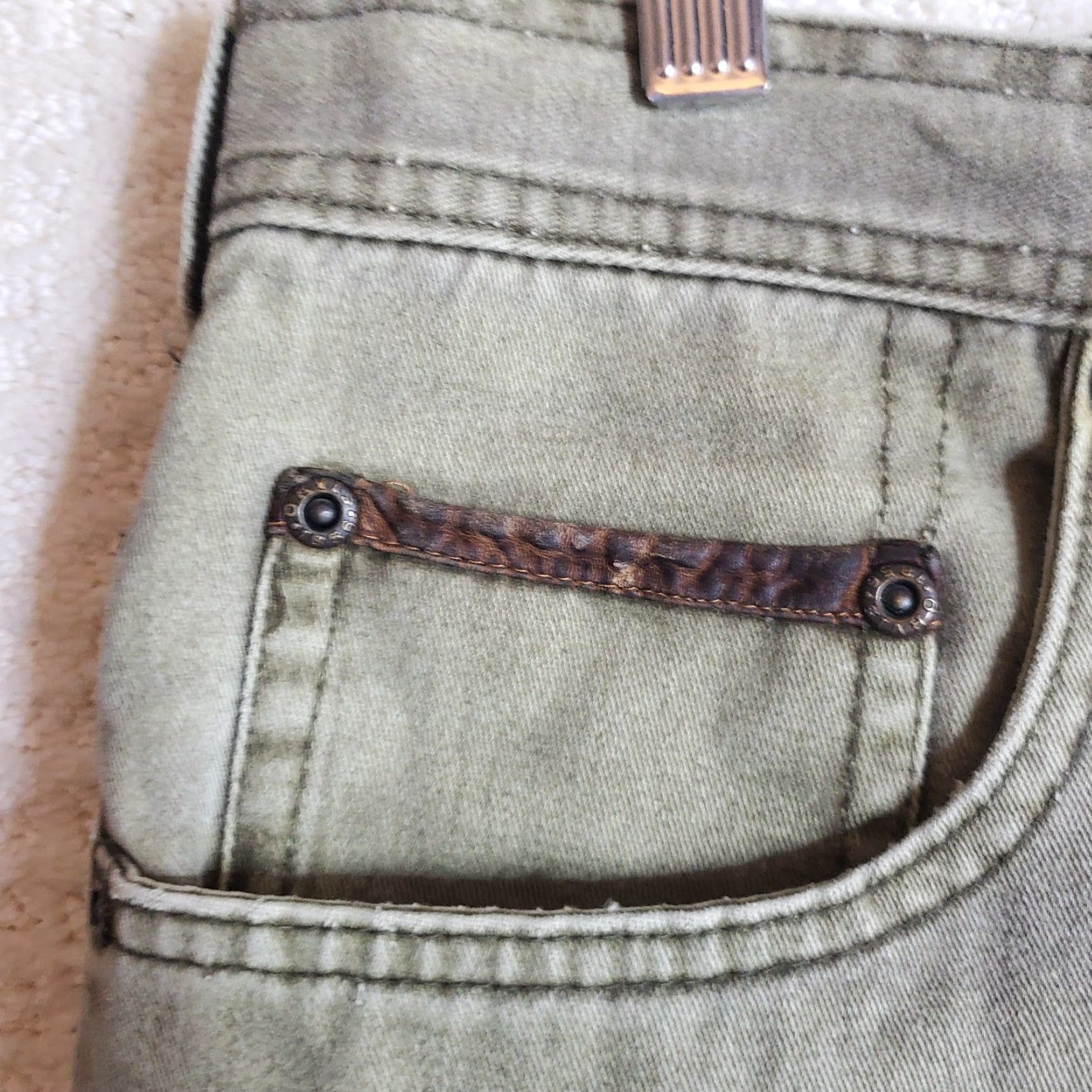 Orvis Orvis Pants Men 40x31 Olive Green 5-Pocket Leather Trim Denim Pants Jeans Straight Leg Size US 40 / EU 56 - 6 Thumbnail